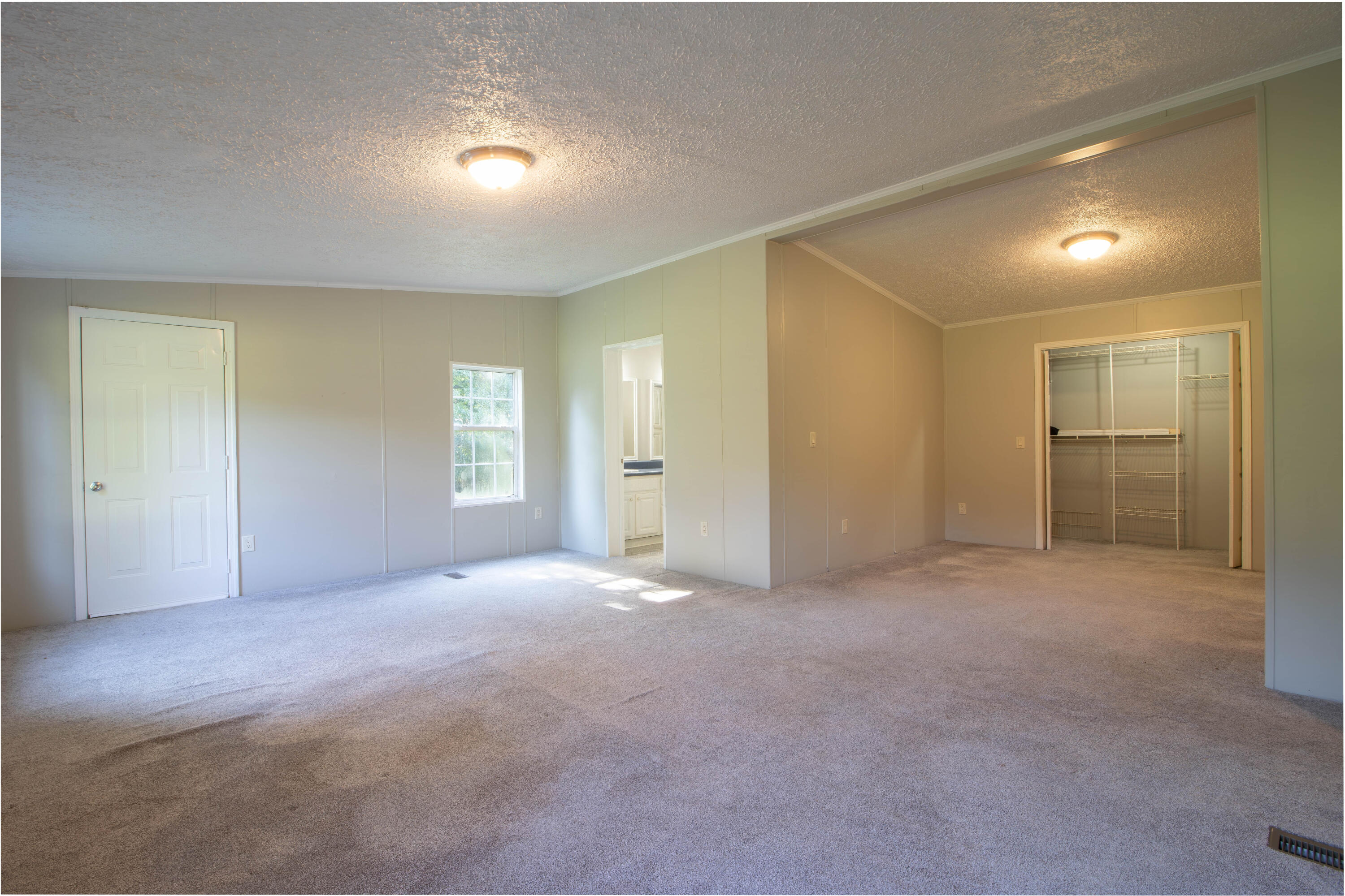 14909 Beulah Road Property Photo 6