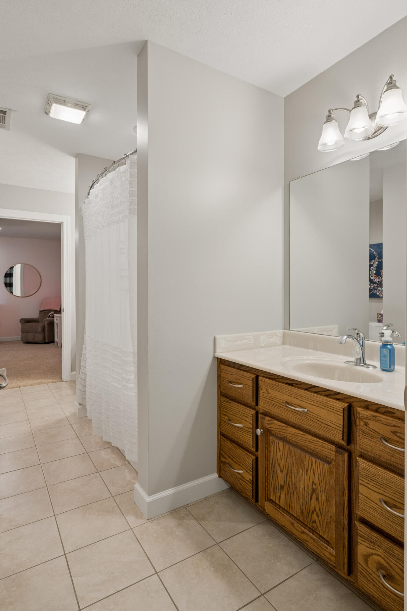 409 Holly Lane Property Photo 42