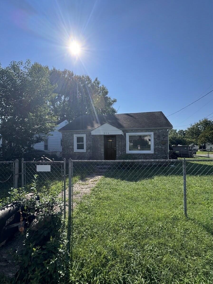 206 Hanover Avenue Property Photo 3