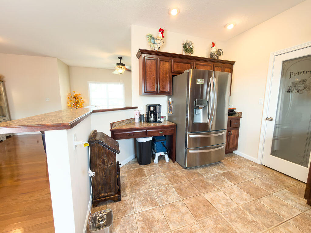 104 Nesting Court Property Photo 14