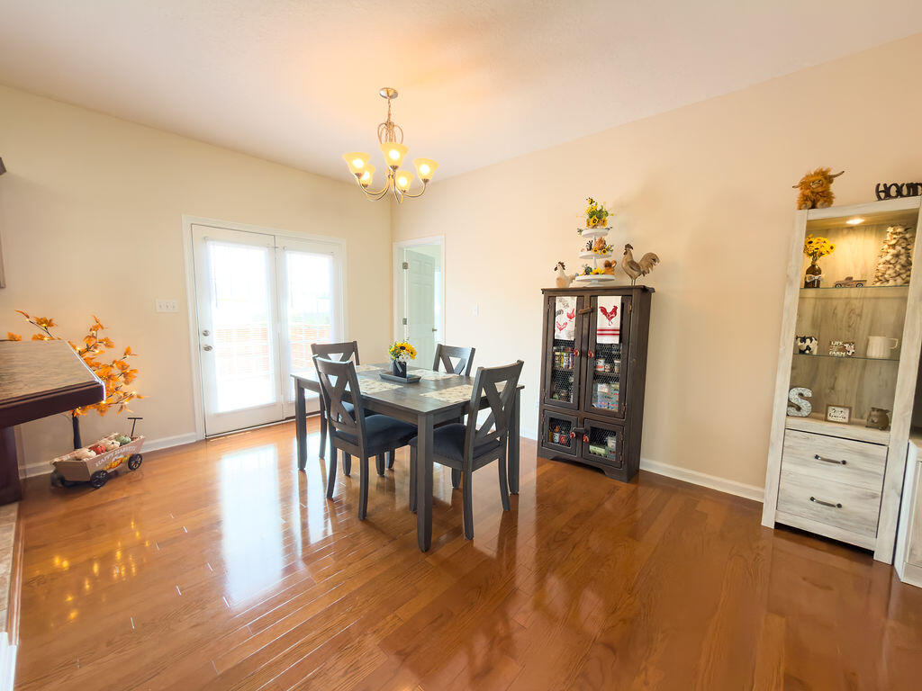 104 Nesting Court Property Photo 17