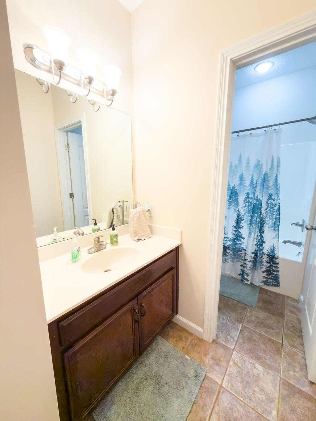 104 Nesting Court Property Photo 40