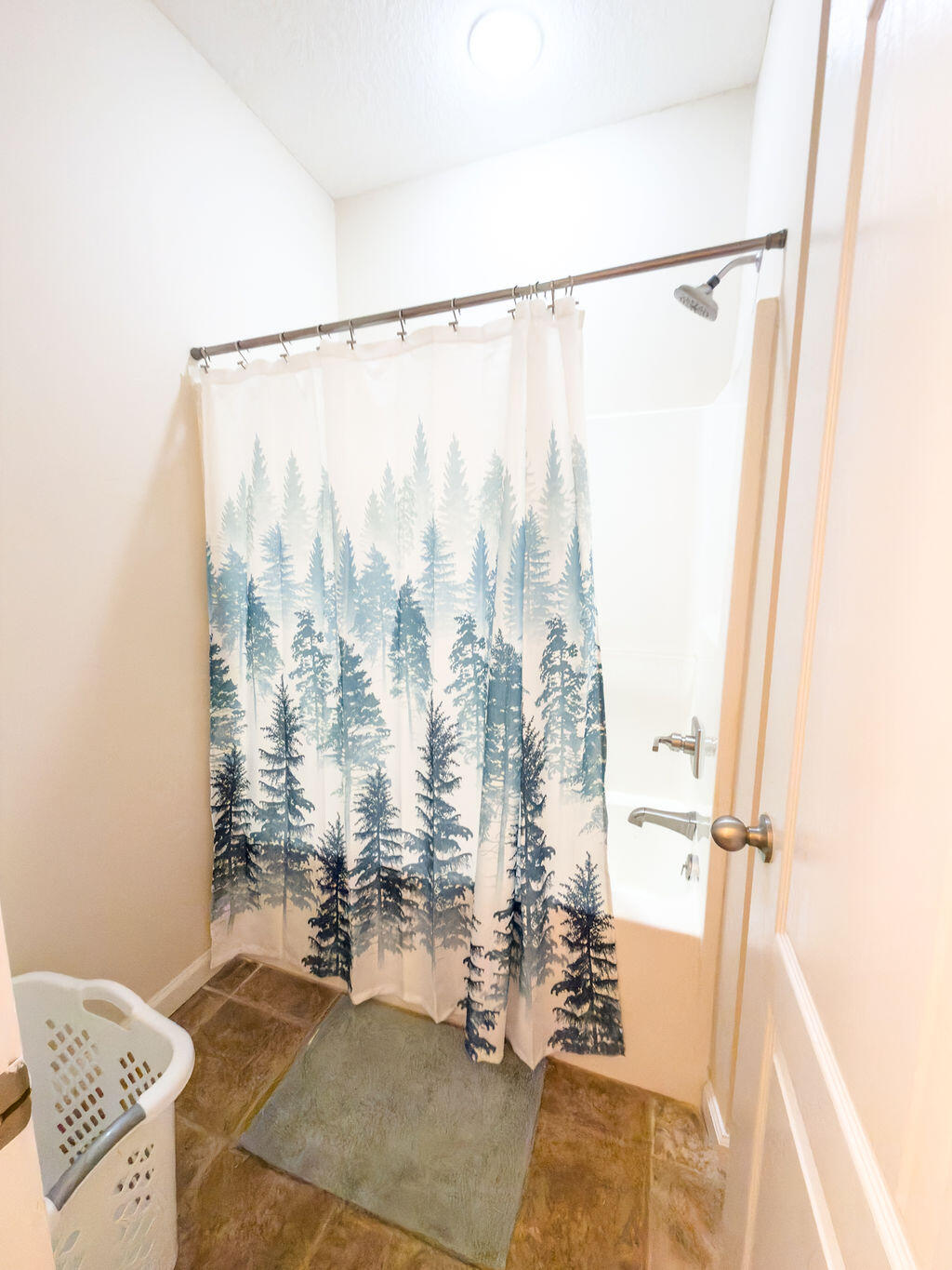 104 Nesting Court Property Photo 41