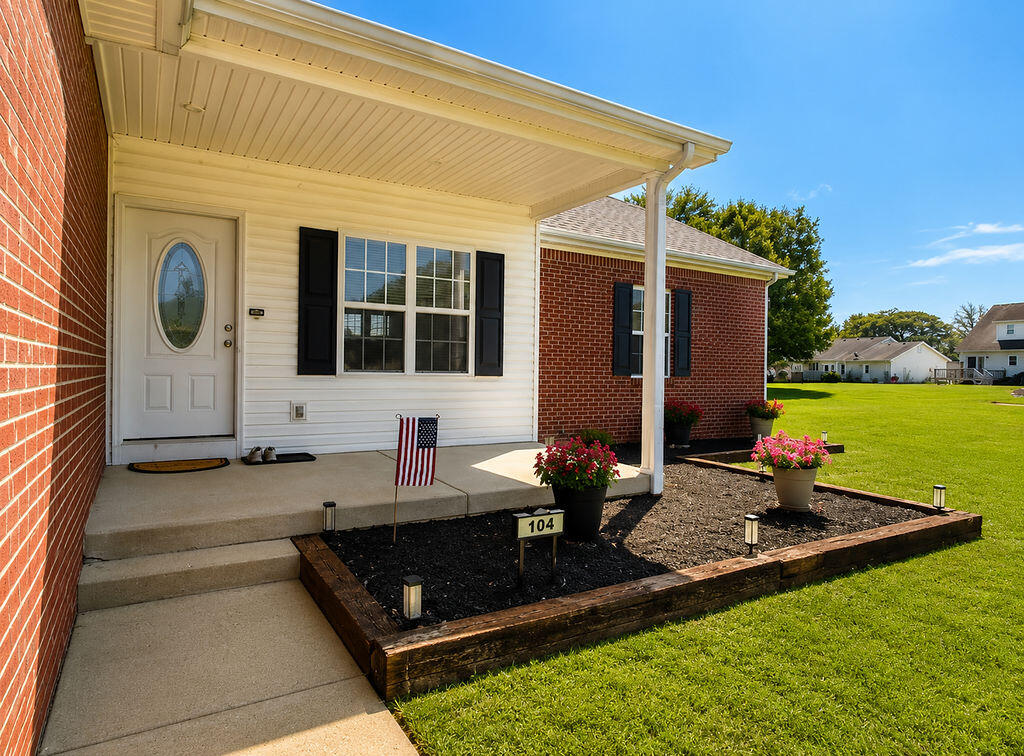 104 Nesting Court Property Photo 54