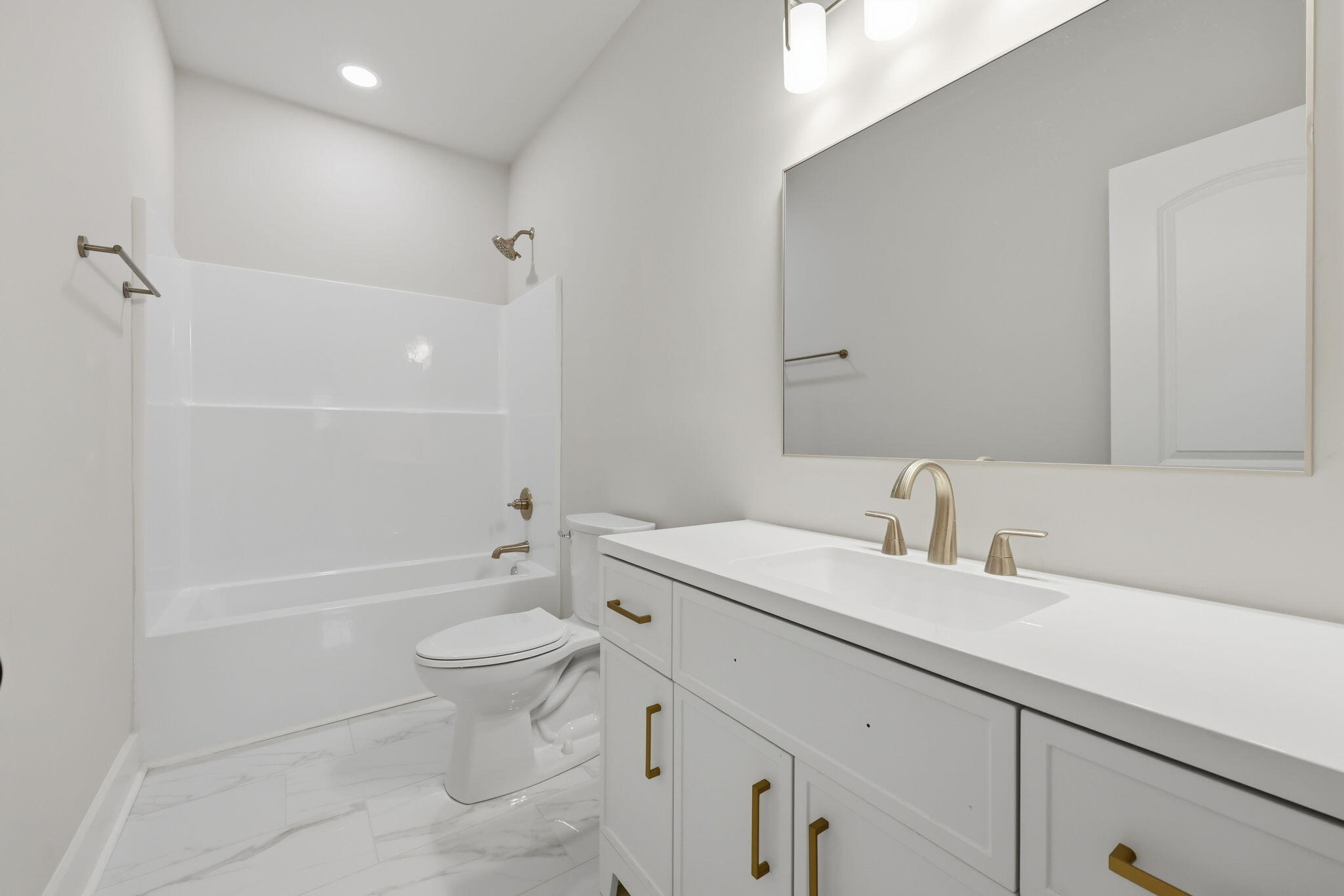 410 Fairholme Way Property Photo 25