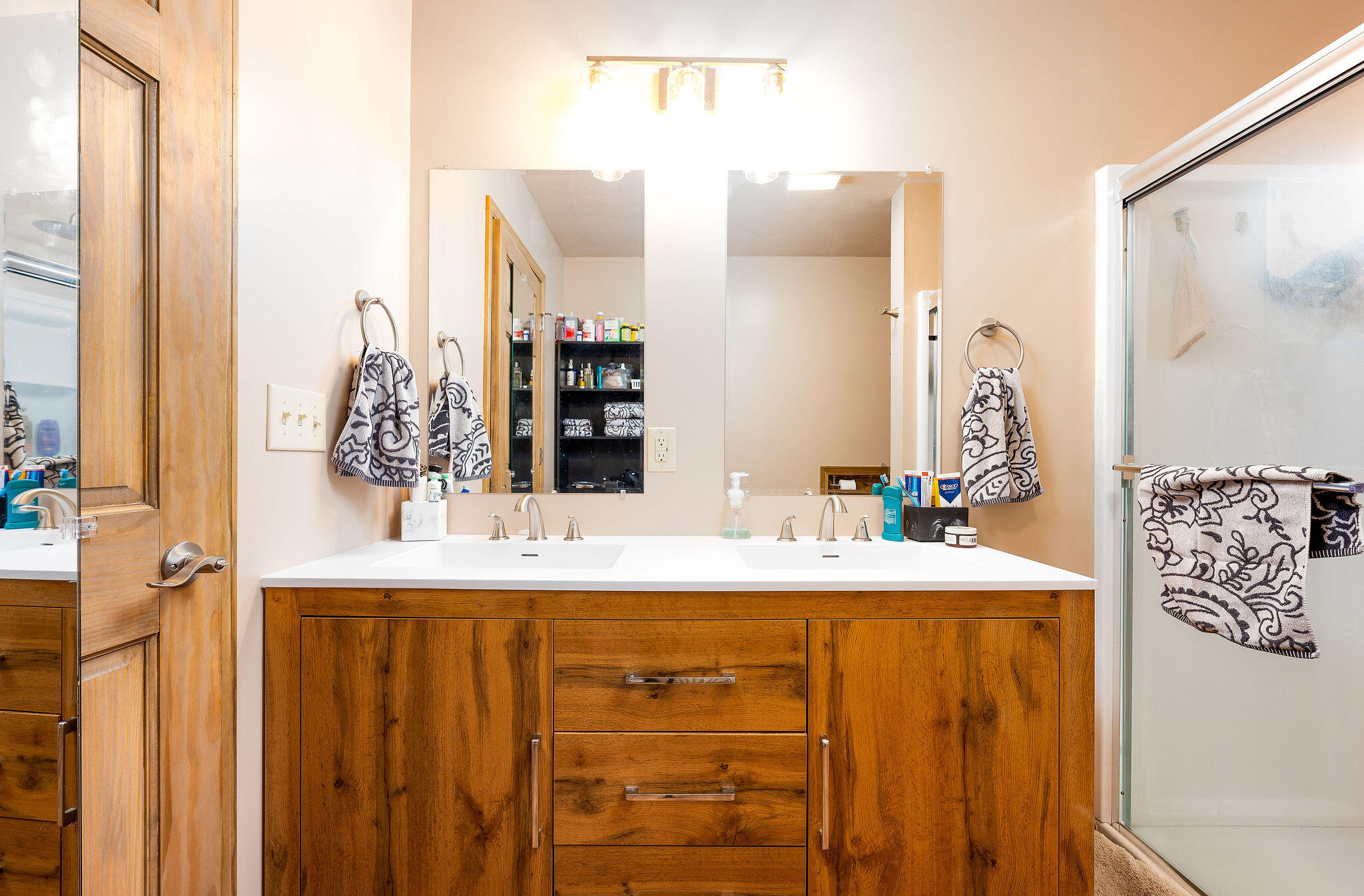 1003 Hickory Point Drive Property Photo 16