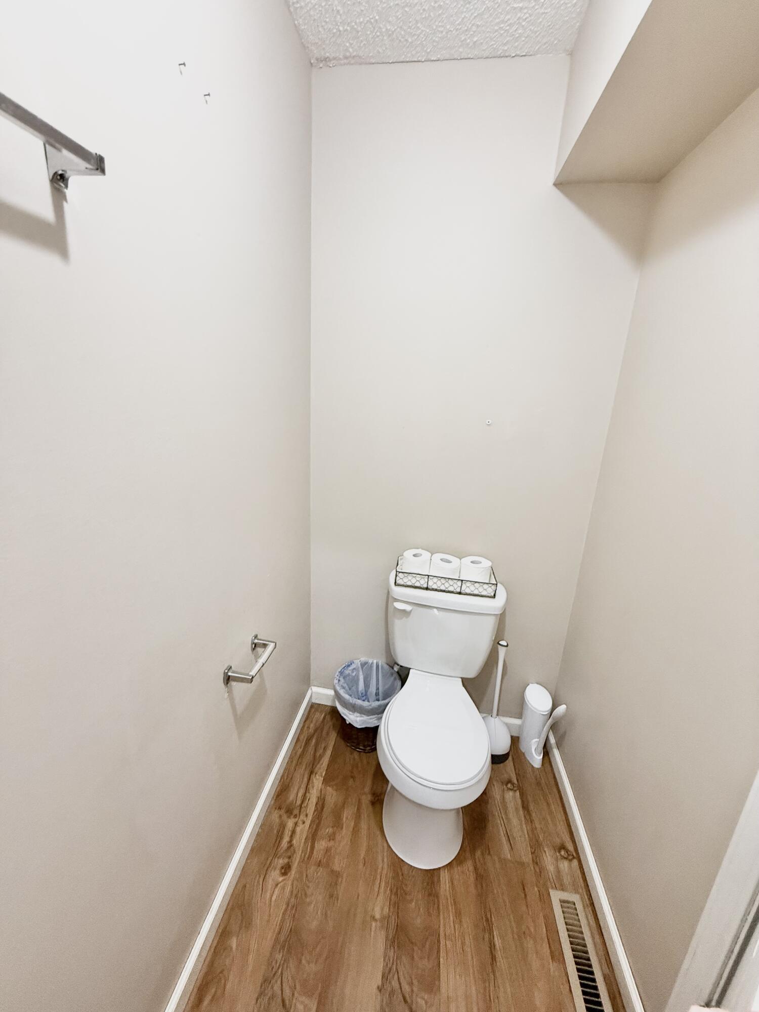 1418 Michelle Drive Property Photo 6