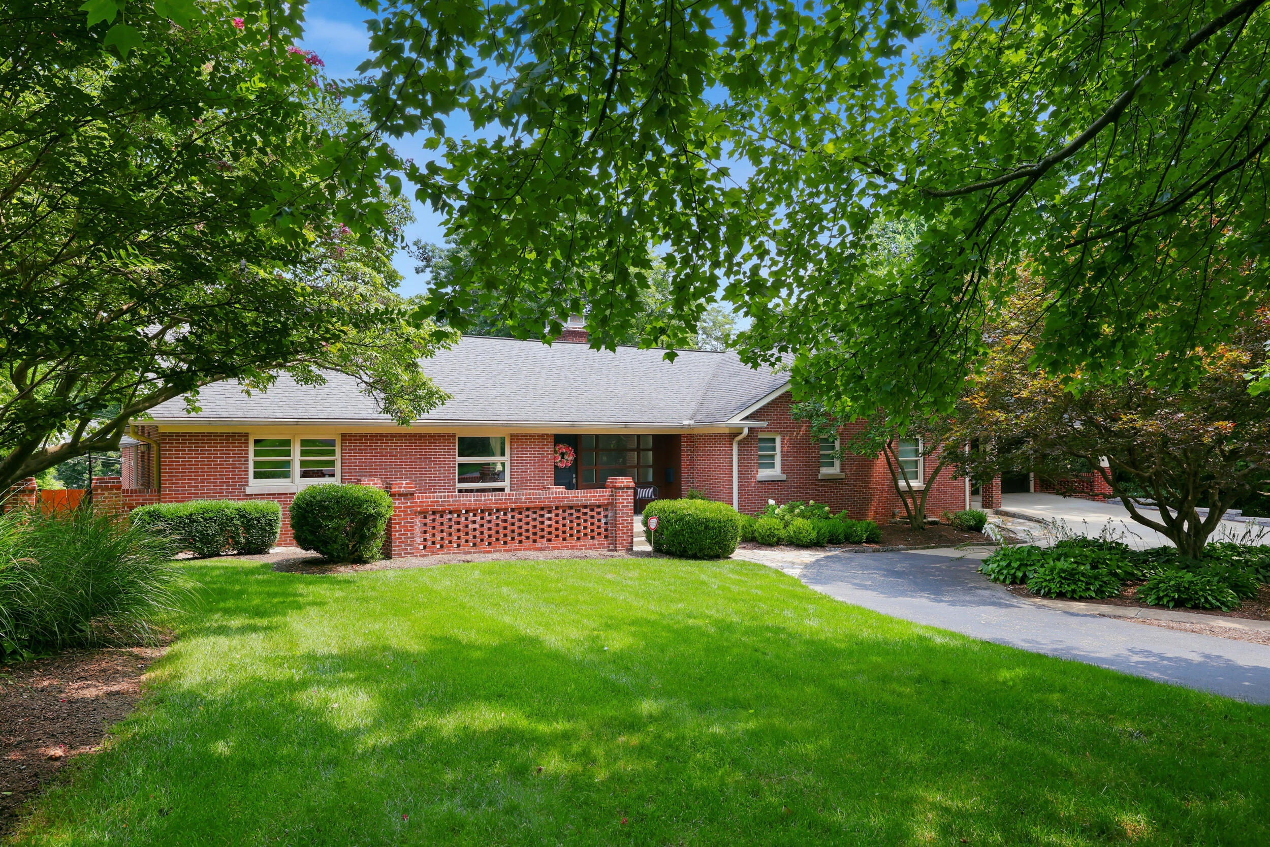 1337 Cooper Drive Property Photo 3