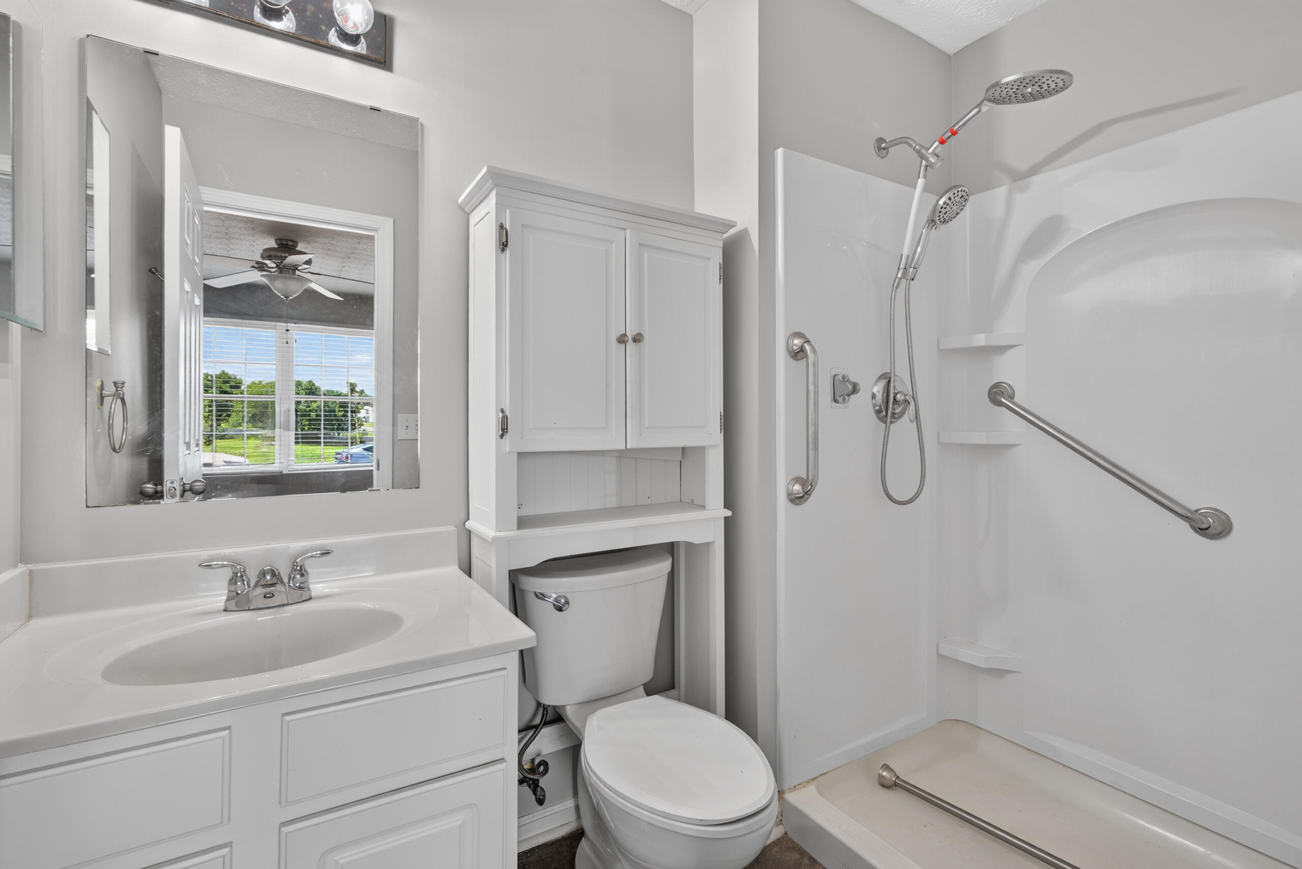 4332 Jasmine Rose Way Property Photo 5