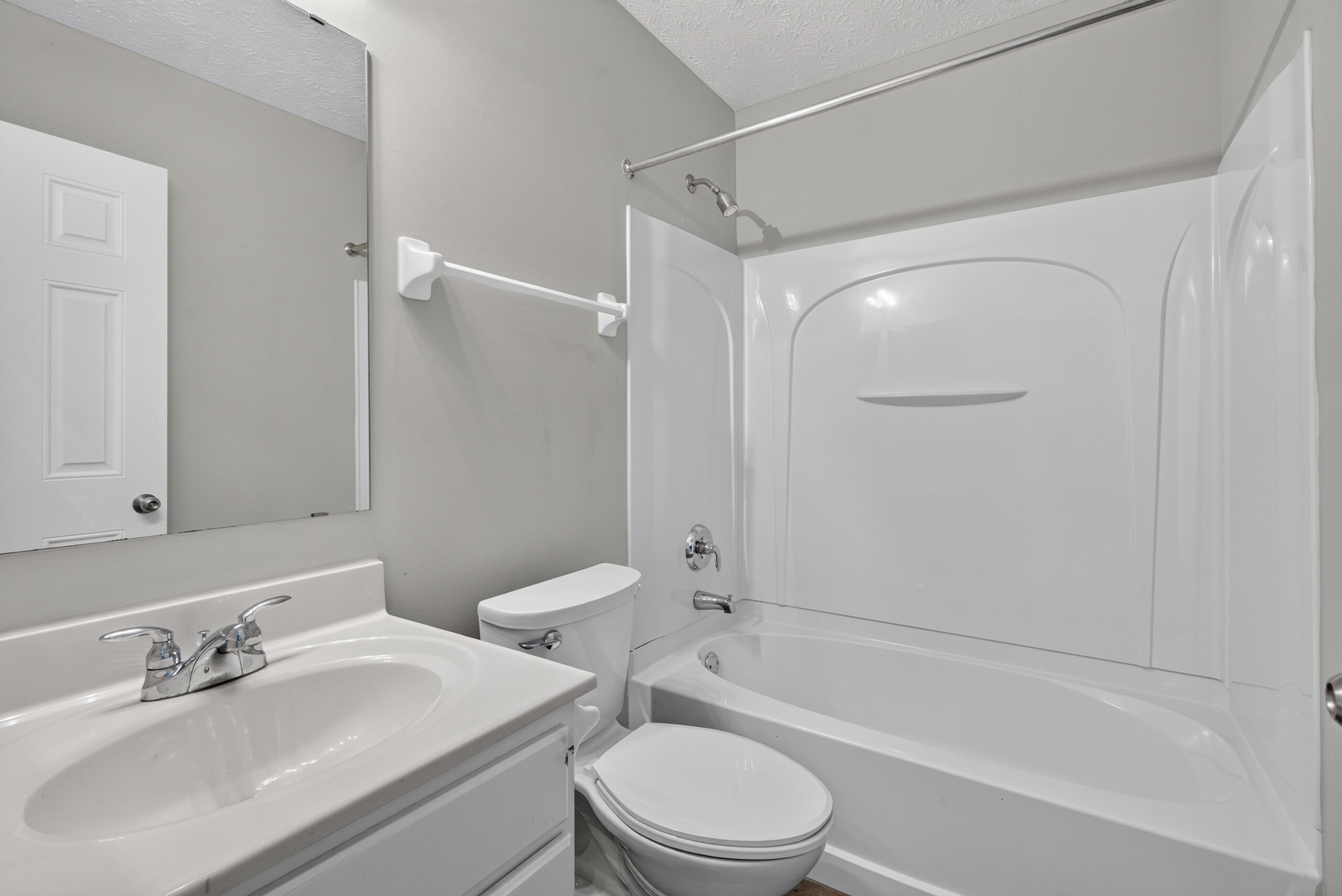 4332 Jasmine Rose Way Property Photo 15