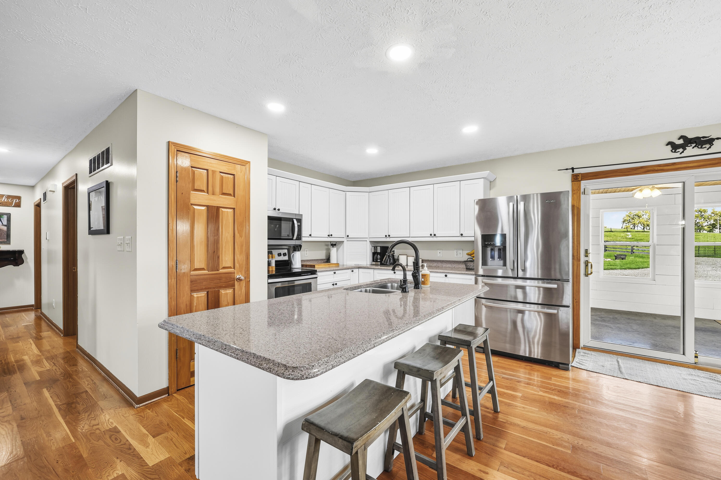 1005 Waits Road Property Photo 4