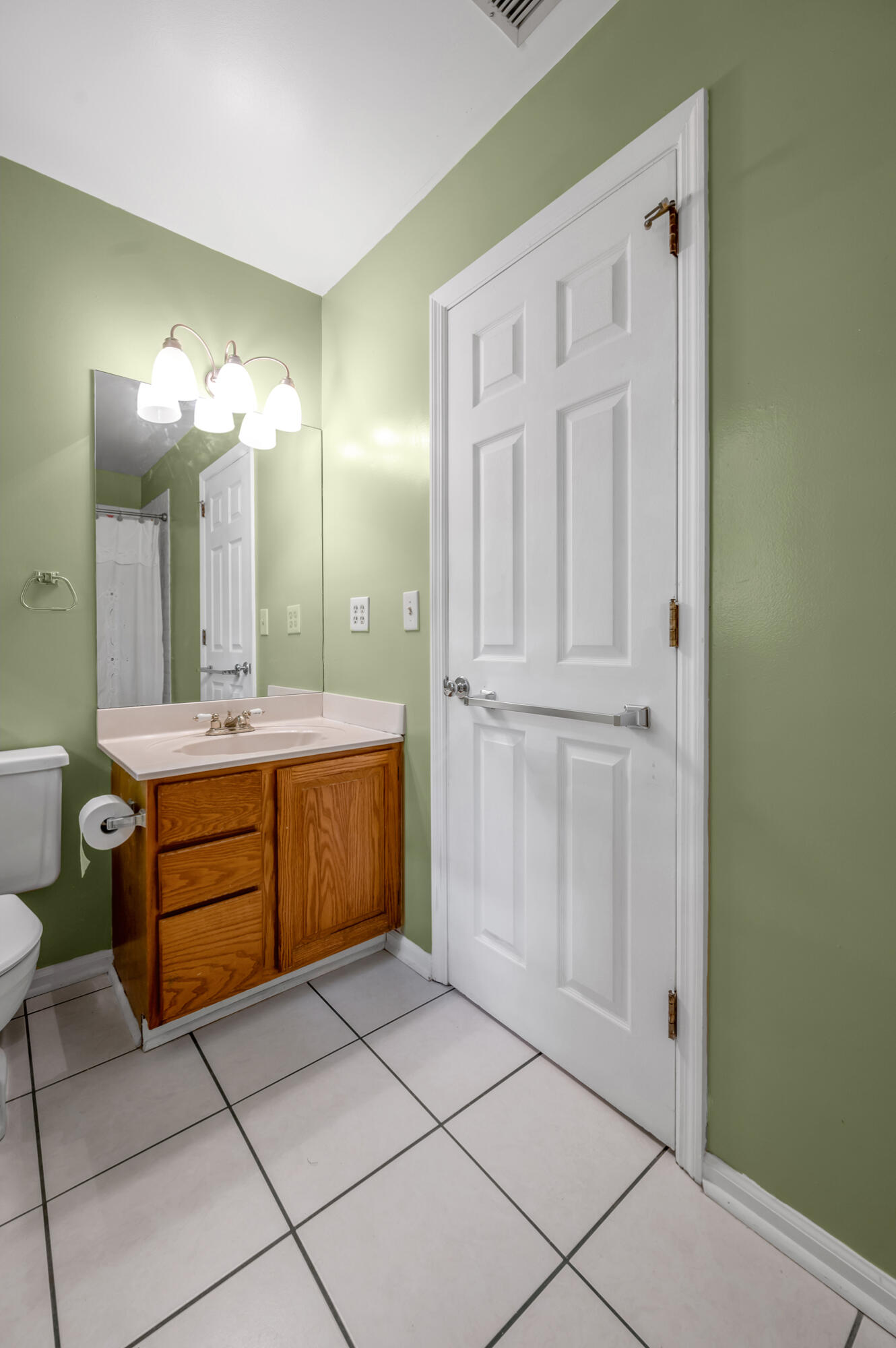 1748 Brook Park Drive Property Photo 33