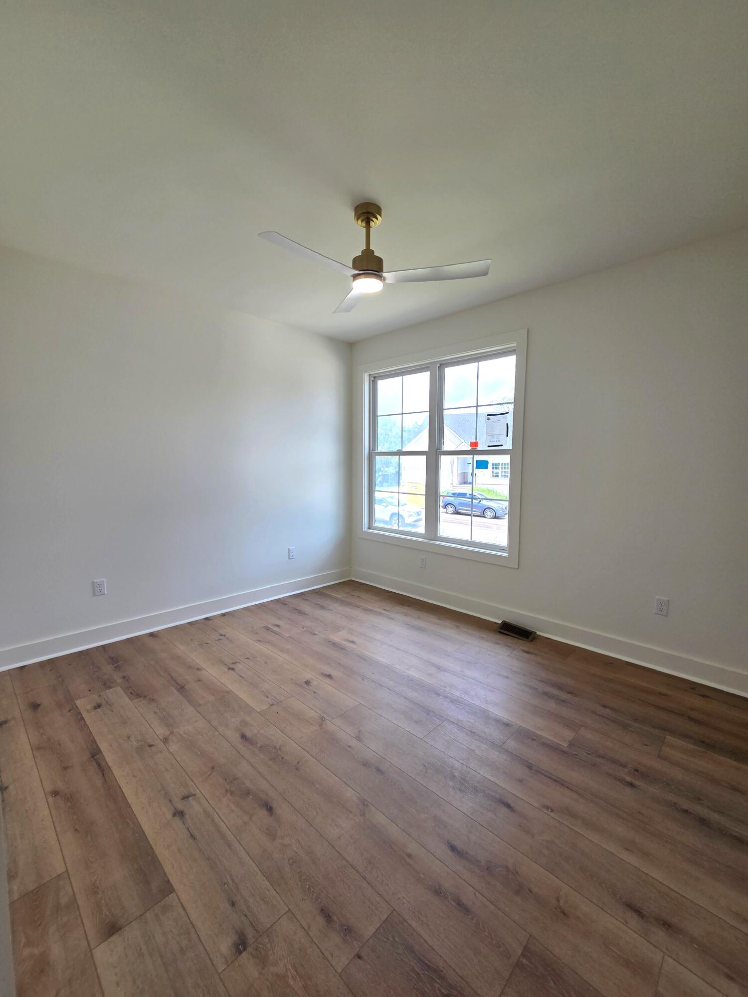 417 Krauss Drive Property Photo 12