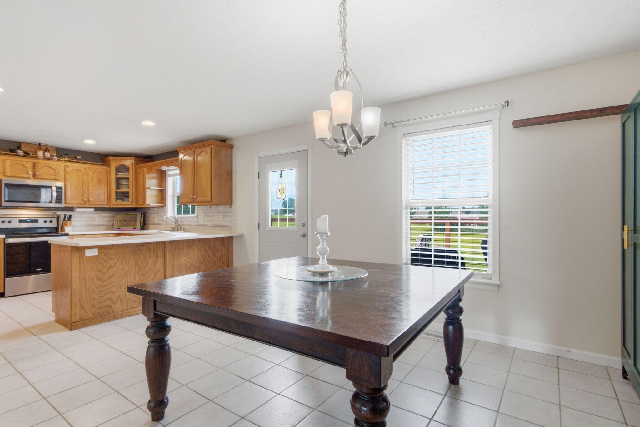 307 General Smith Drive Property Photo 12