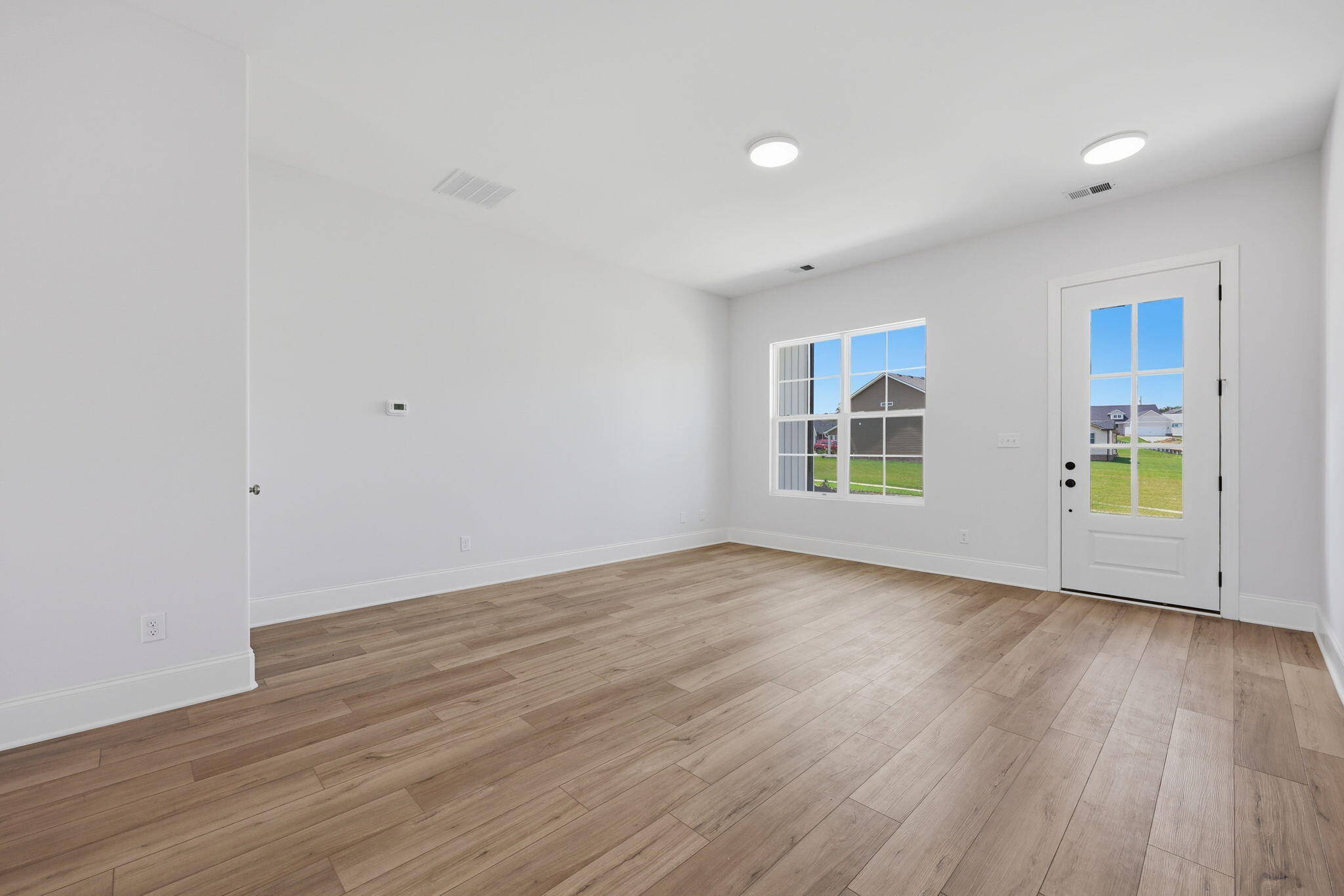 304 Skaggs Boulevard Property Photo 8