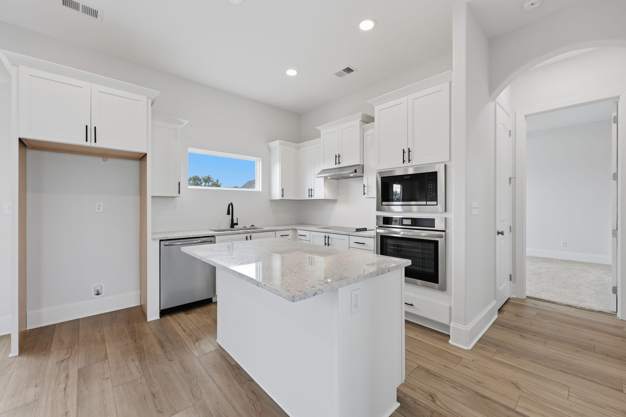 304 Skaggs Boulevard Property Photo 18