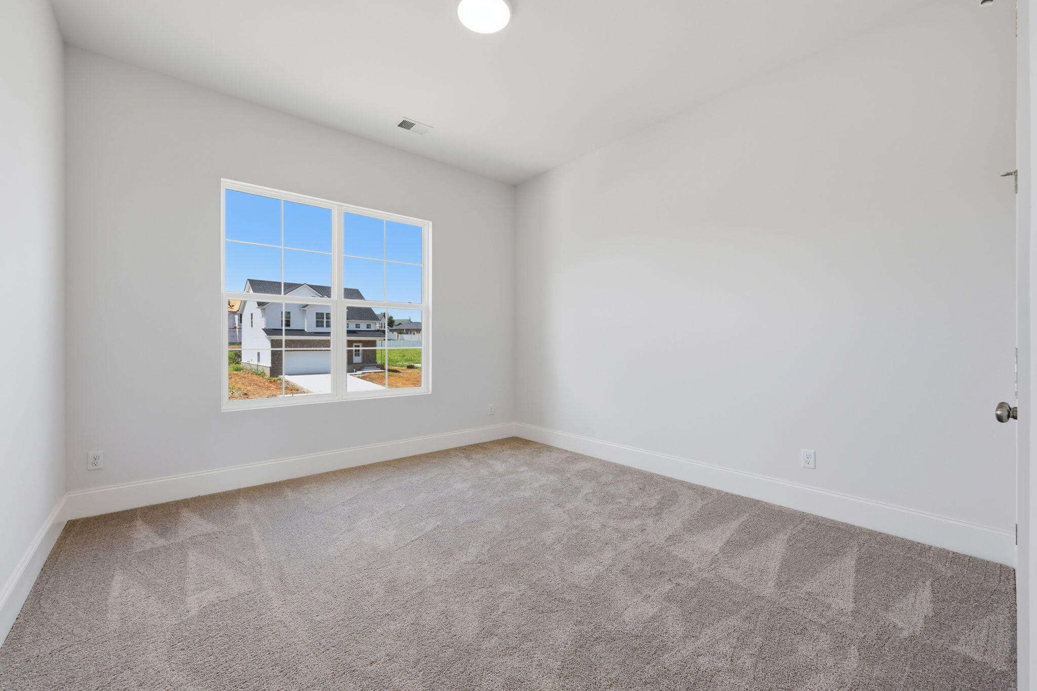 304 Skaggs Boulevard Property Photo 27