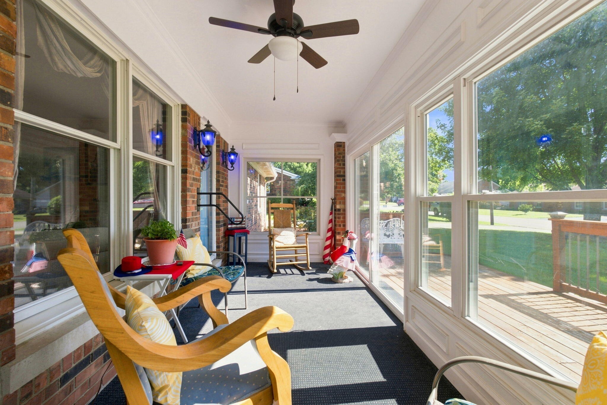 1111 Comanche Trail Property Photo 9