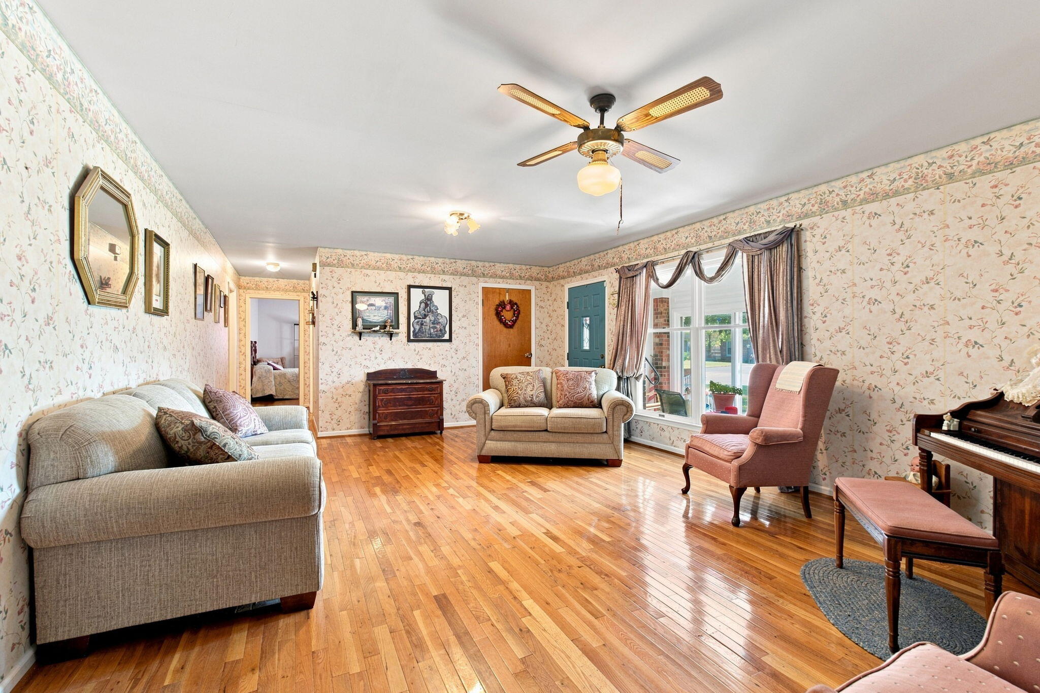 1111 Comanche Trail Property Photo 13