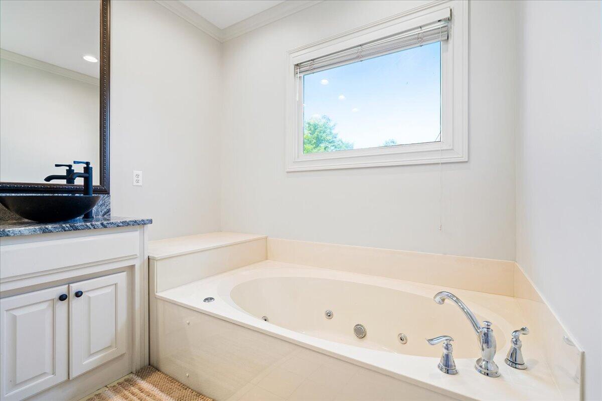 3216 Darlington Circle Property Photo 23