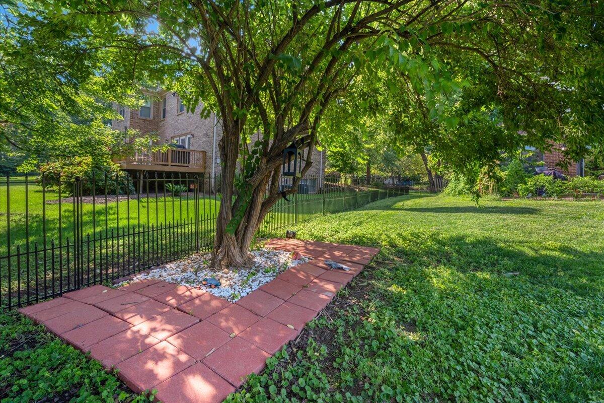 3216 Darlington Circle Property Photo 44