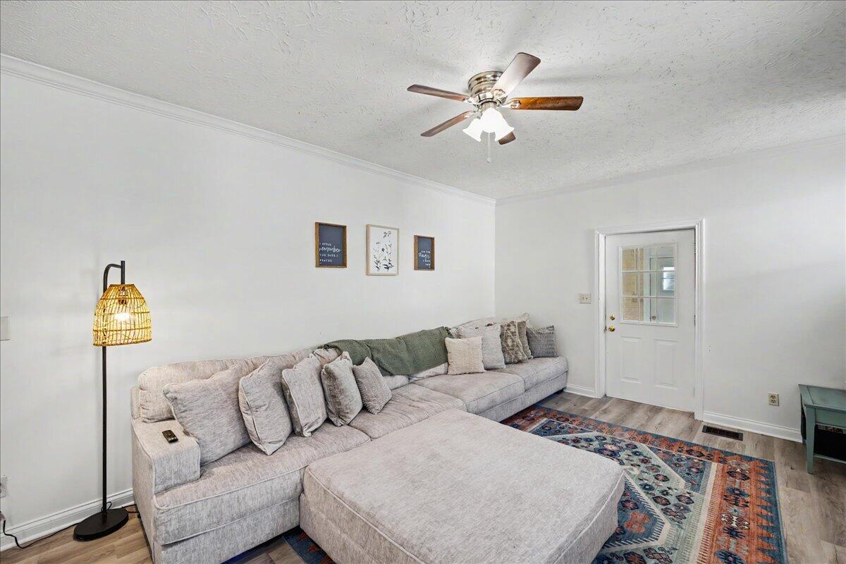 729 Hambrick Avenue Property Photo 10