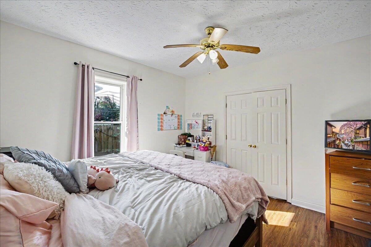 729 Hambrick Avenue Property Photo 31