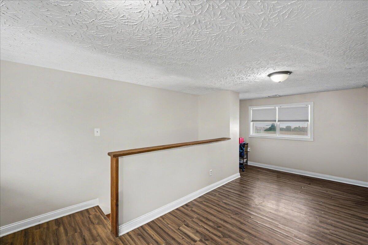 729 Hambrick Avenue Property Photo 56