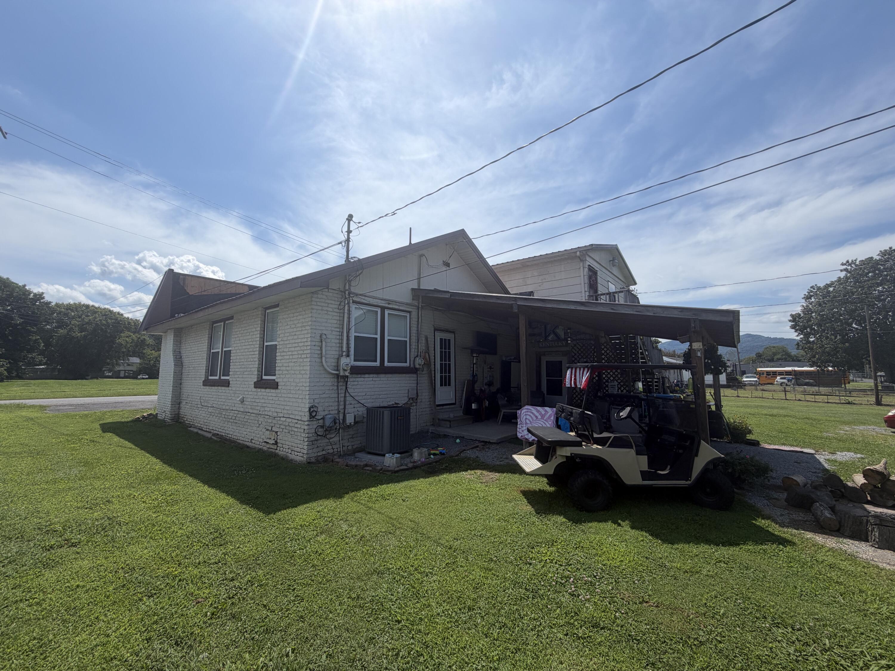 312 W Chester Avenue Property Photo 7