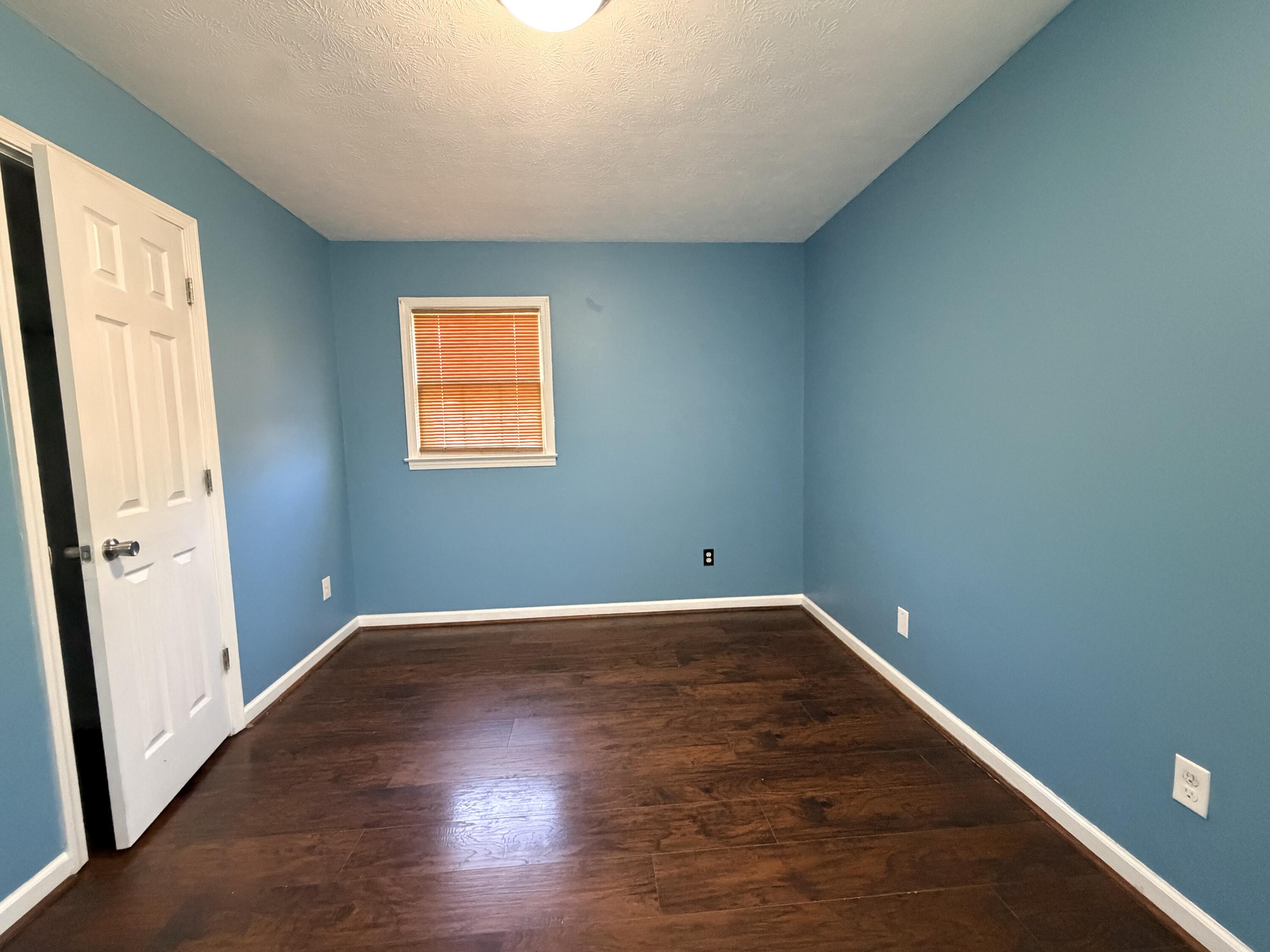 258 S Eagle Creek Drive Property Photo 17
