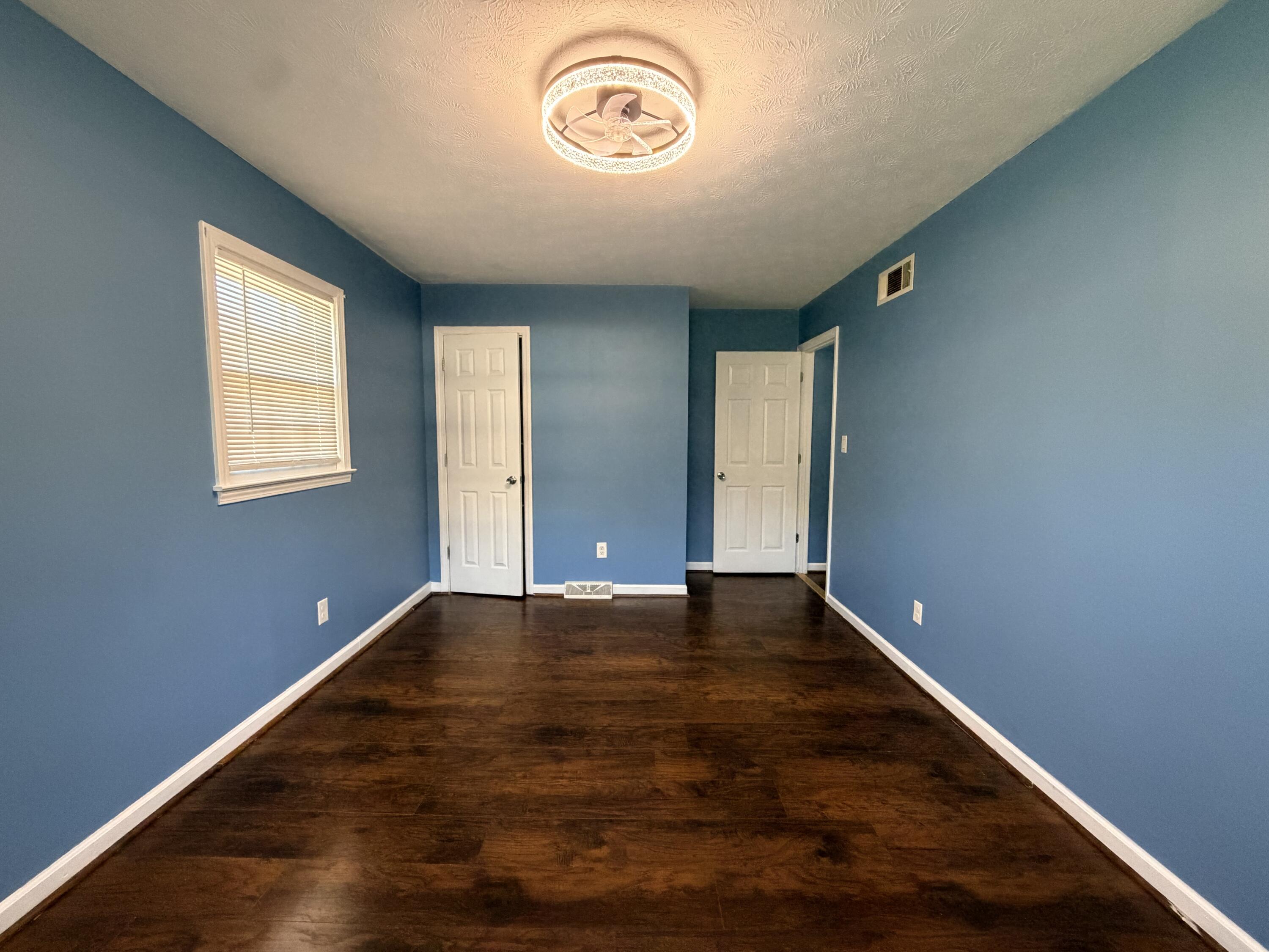 258 S Eagle Creek Drive Property Photo 20