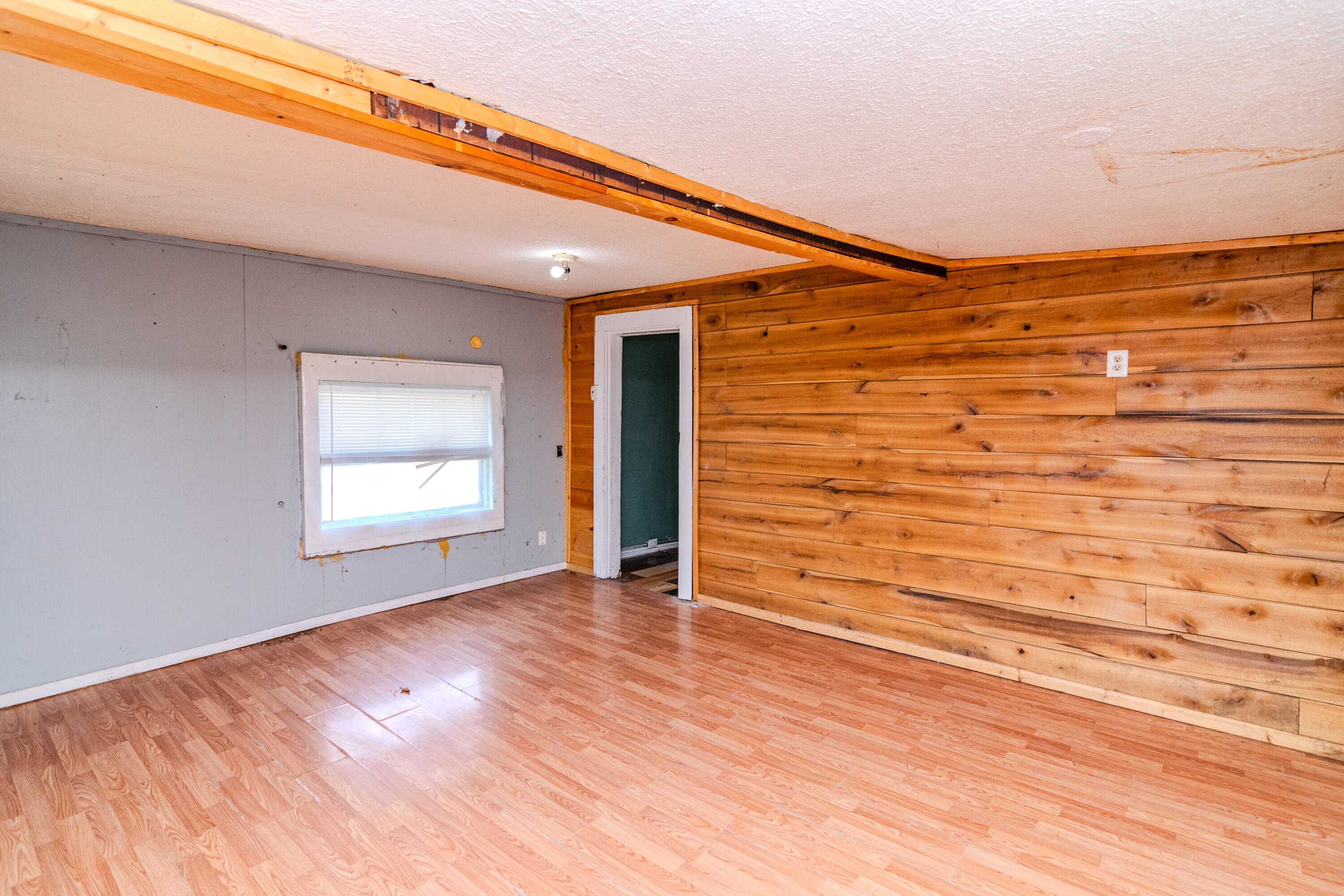 16 Denny Avenue Property Photo 15