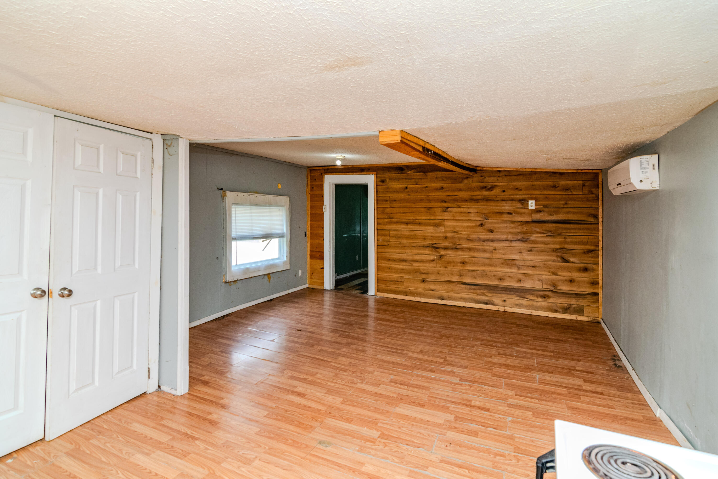16 Denny Avenue Property Photo 18