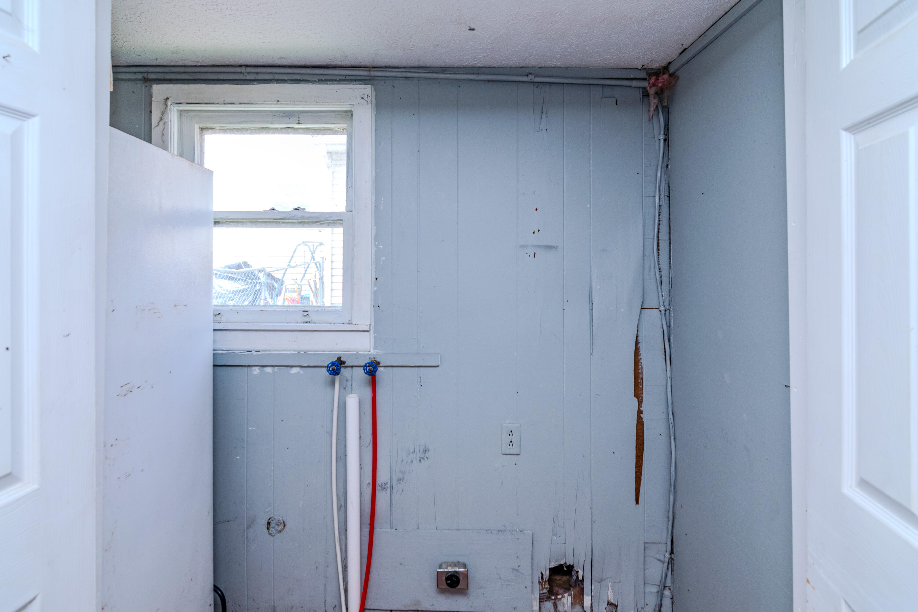 16 Denny Avenue Property Photo 22