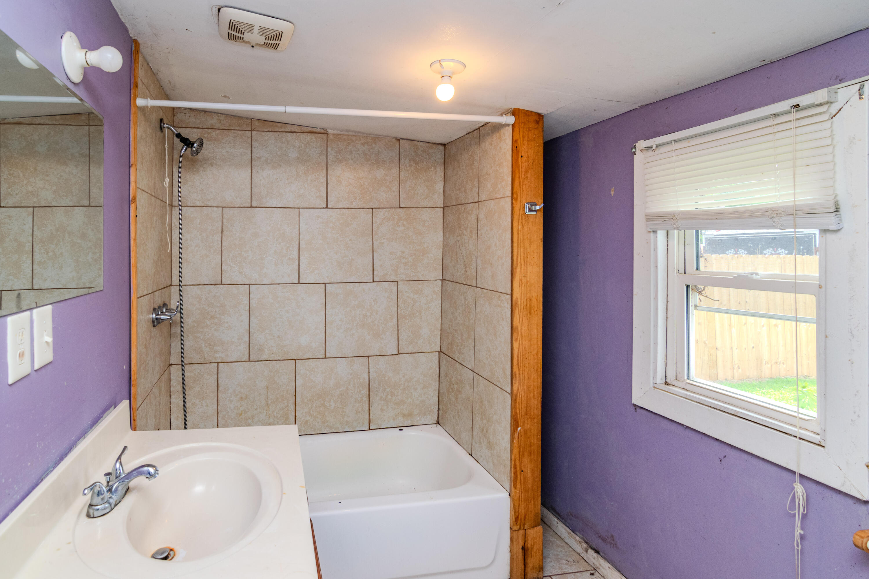 16 Denny Avenue Property Photo 23