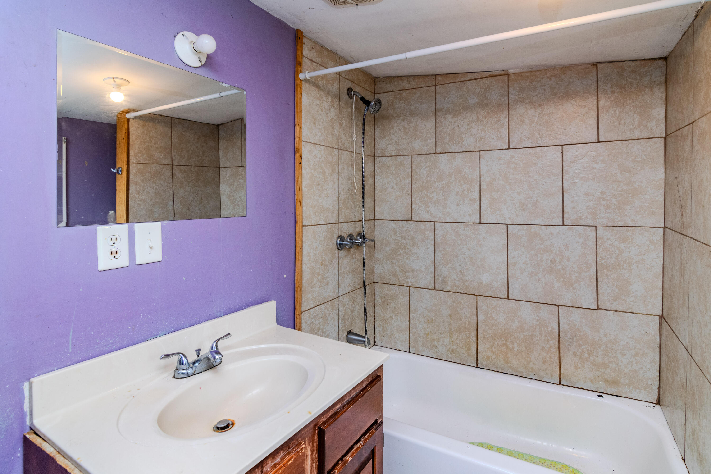 16 Denny Avenue Property Photo 24