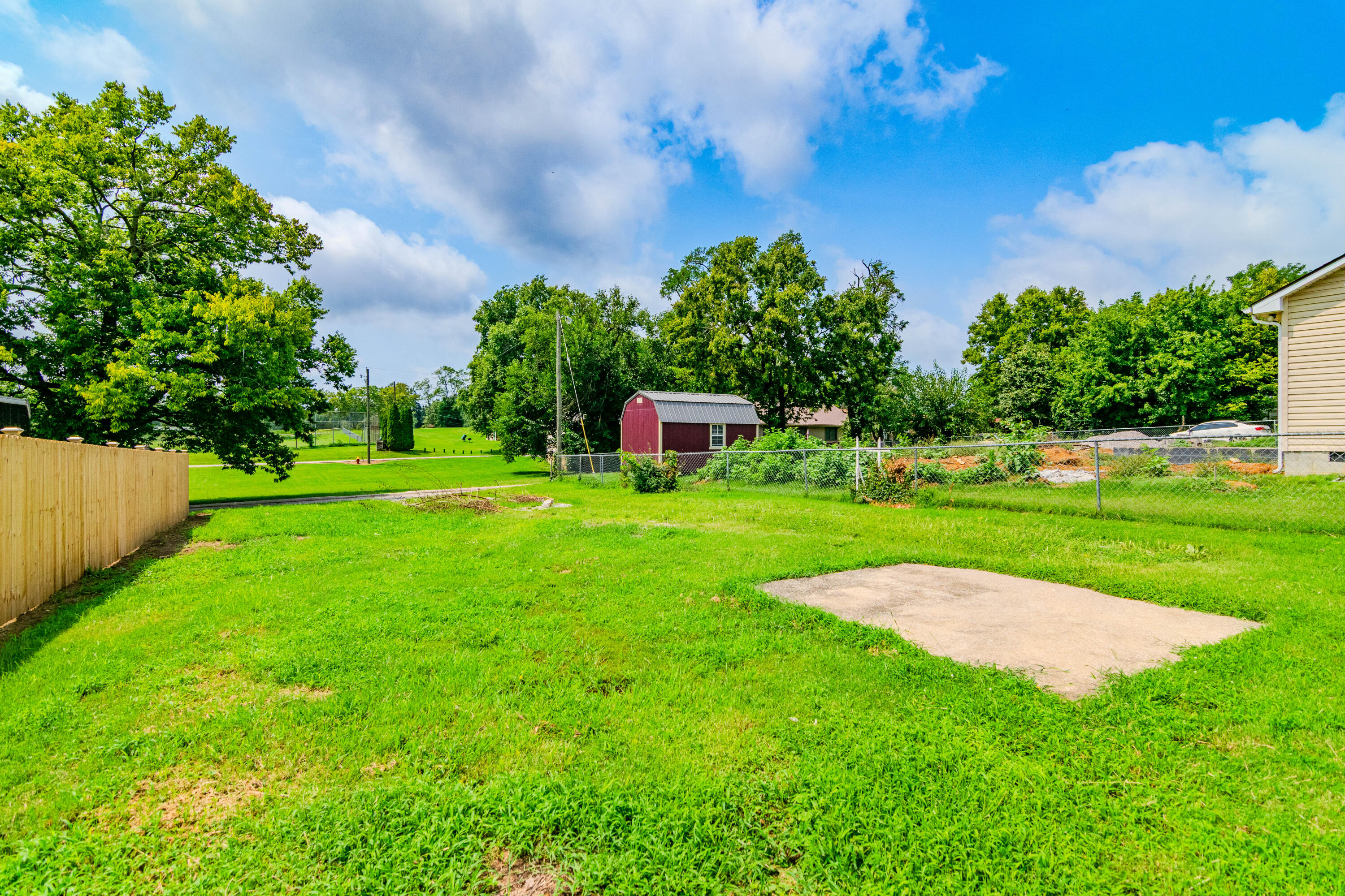 16 Denny Avenue Property Photo 33