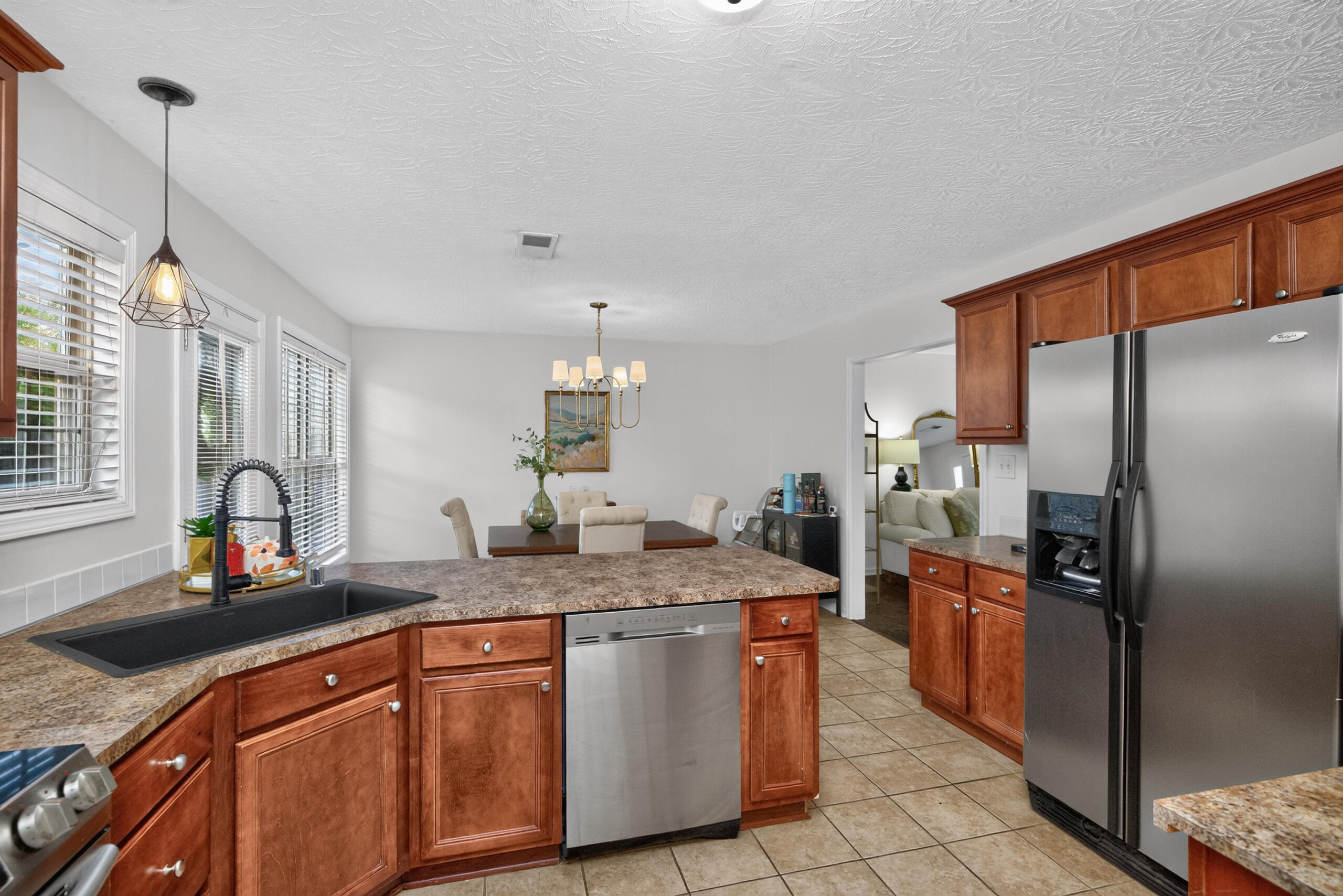 3057 River Run Trail Property Photo 7