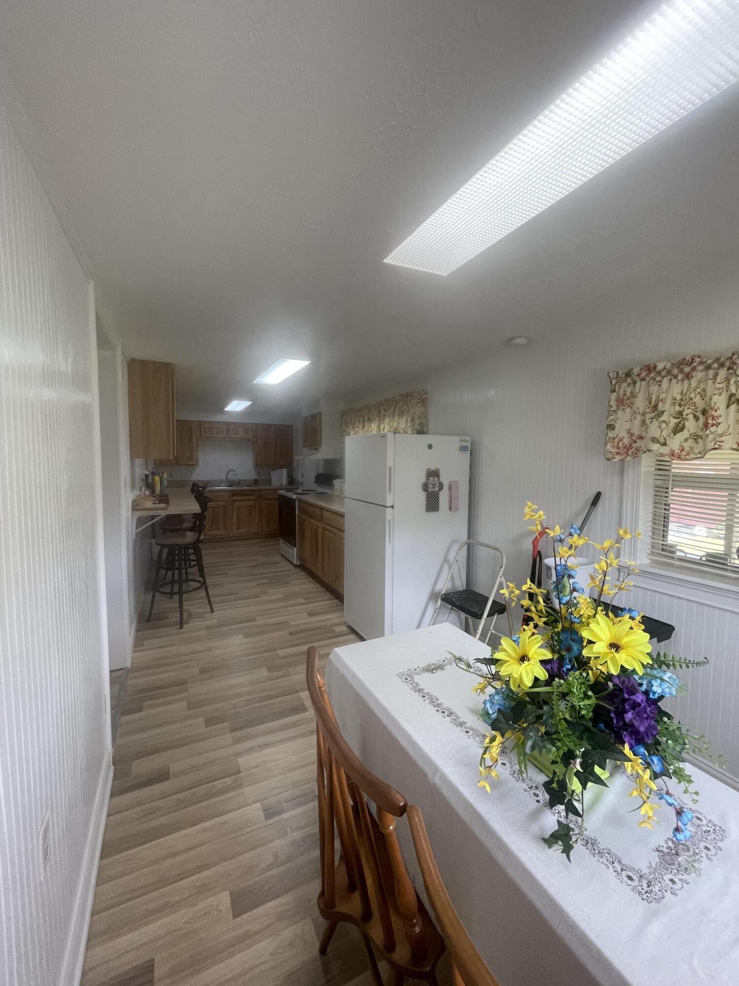 312 N Broadway Property Photo 17