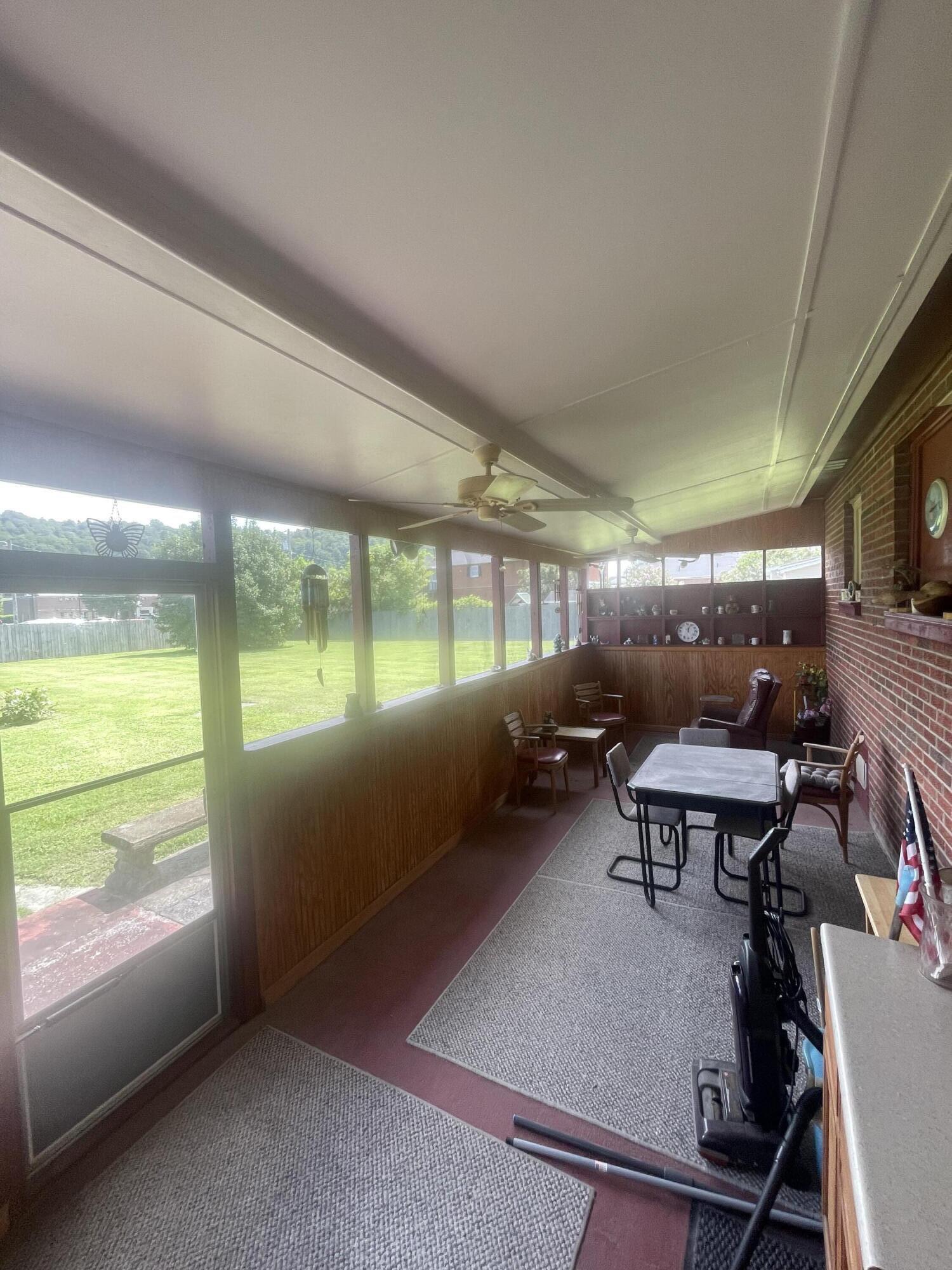312 N Broadway Property Photo 20