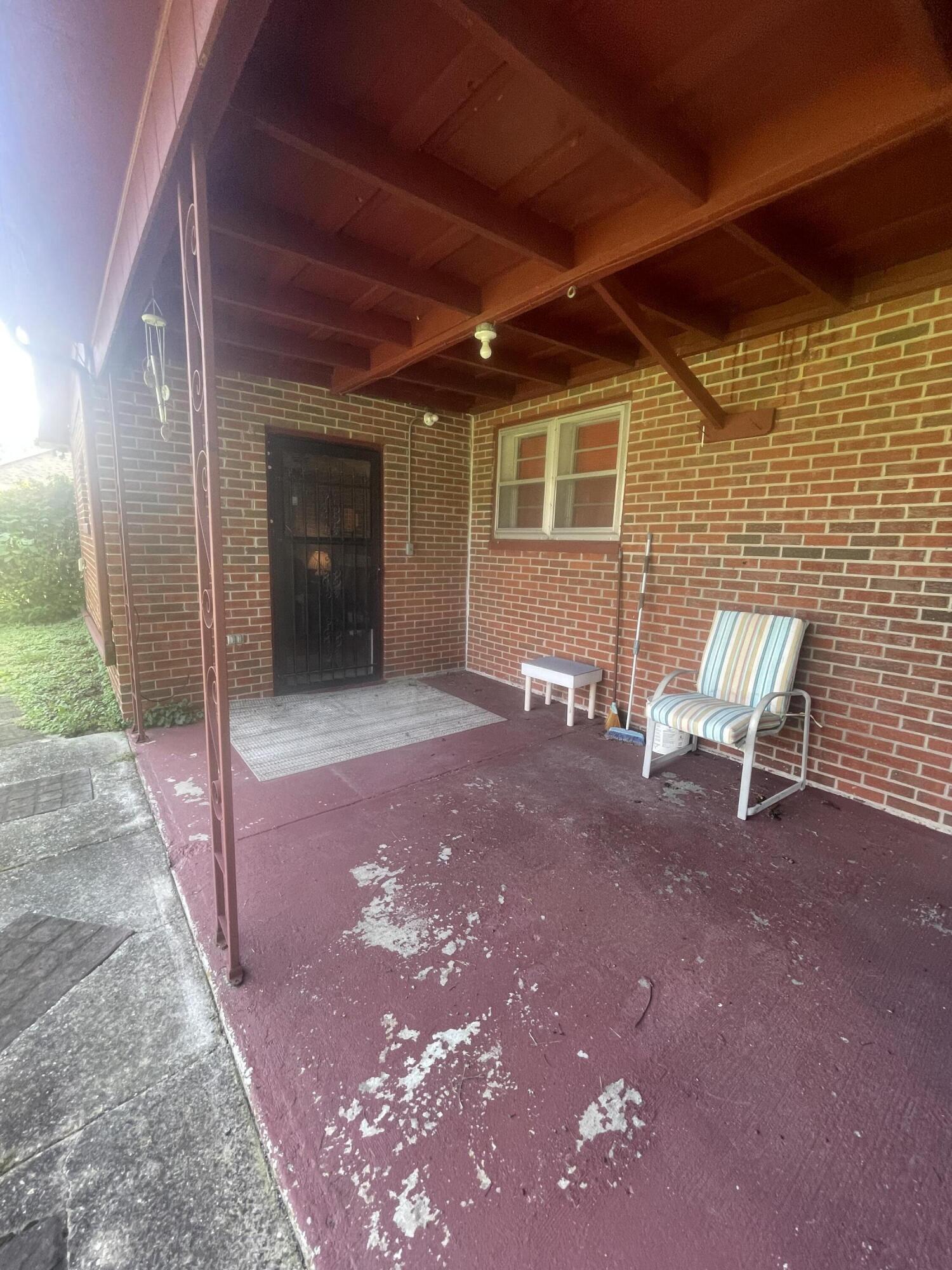 312 N Broadway Property Photo 23