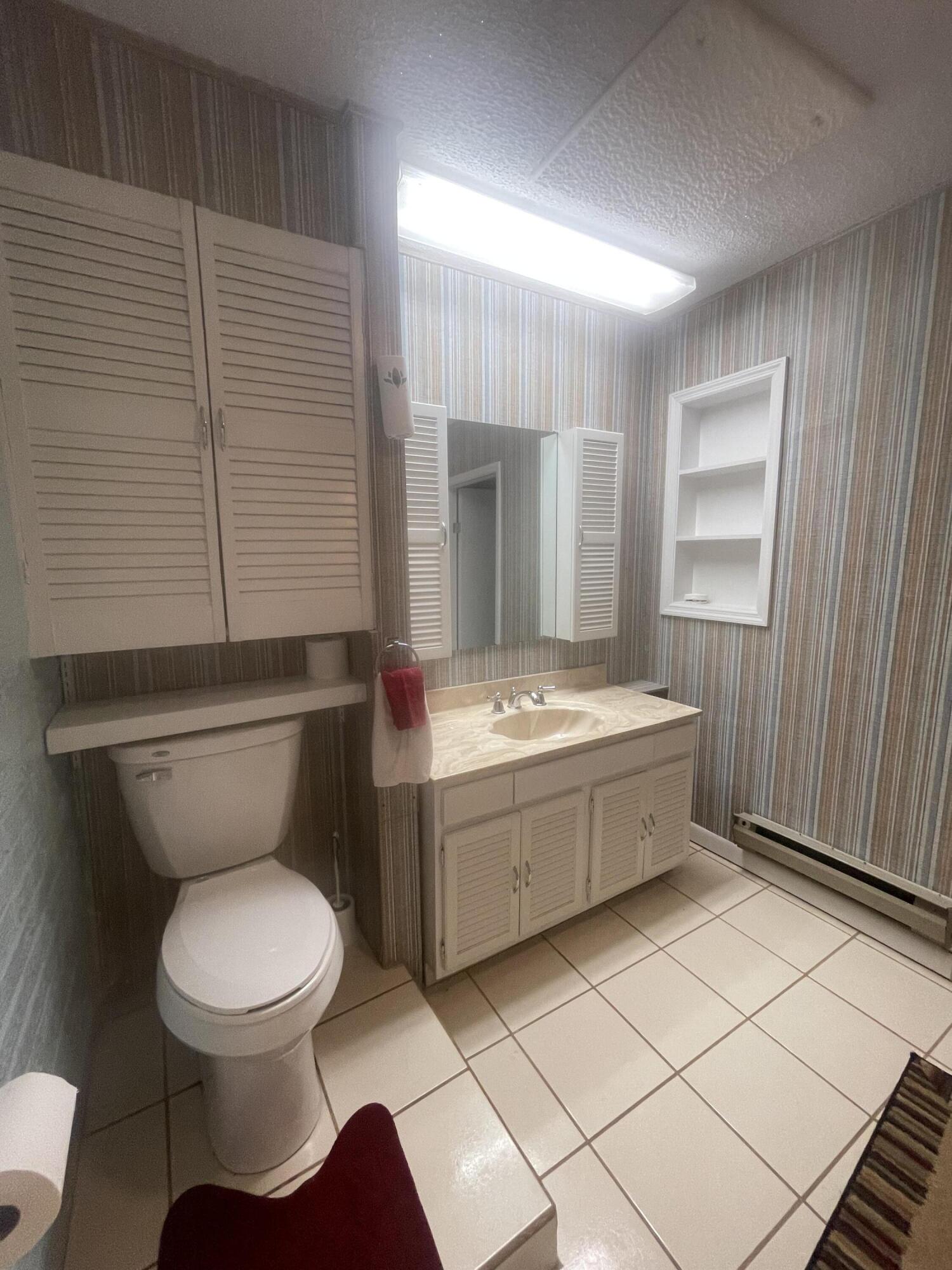 312 N Broadway Property Photo 27