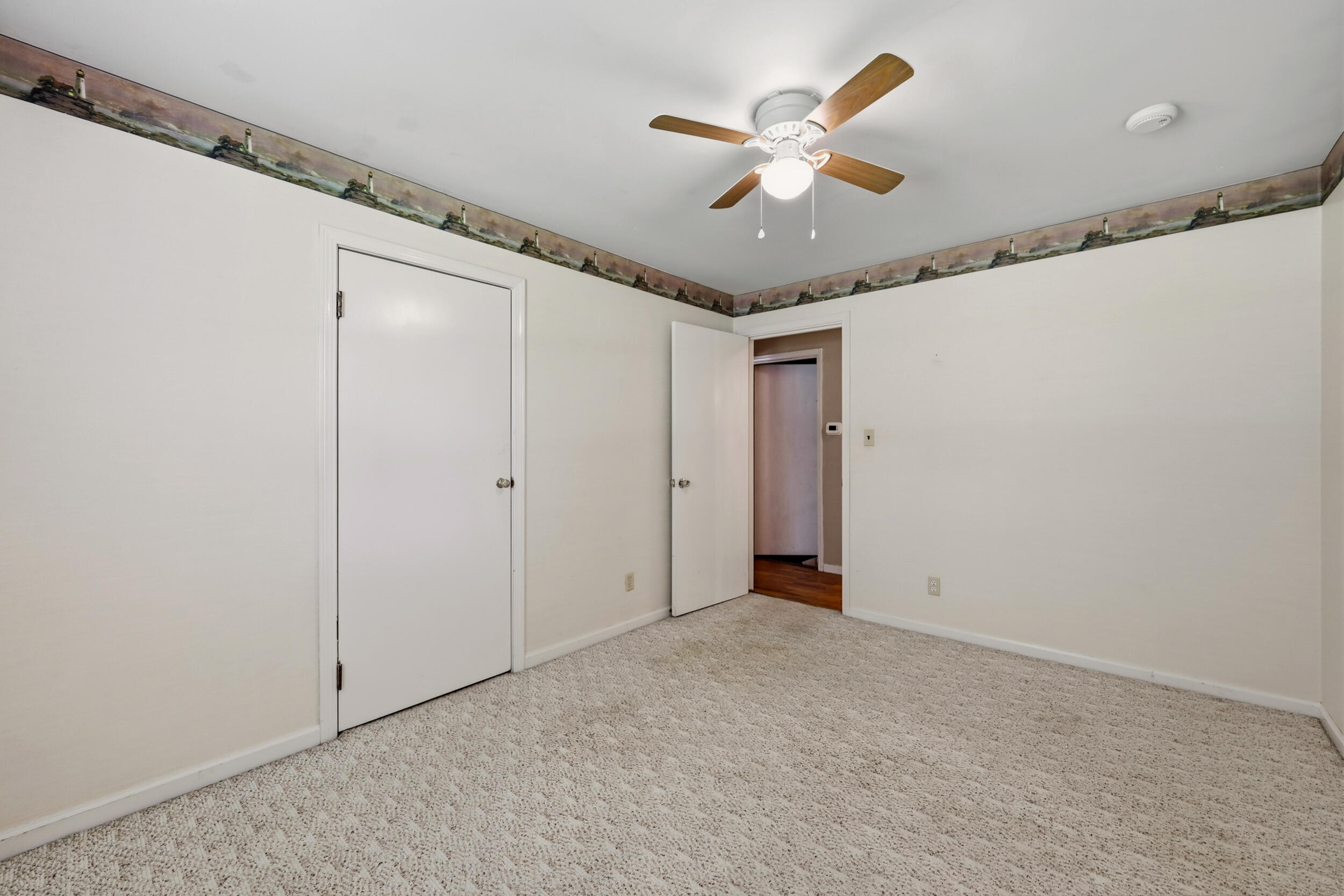 1587 Fairview Road Property Photo 17