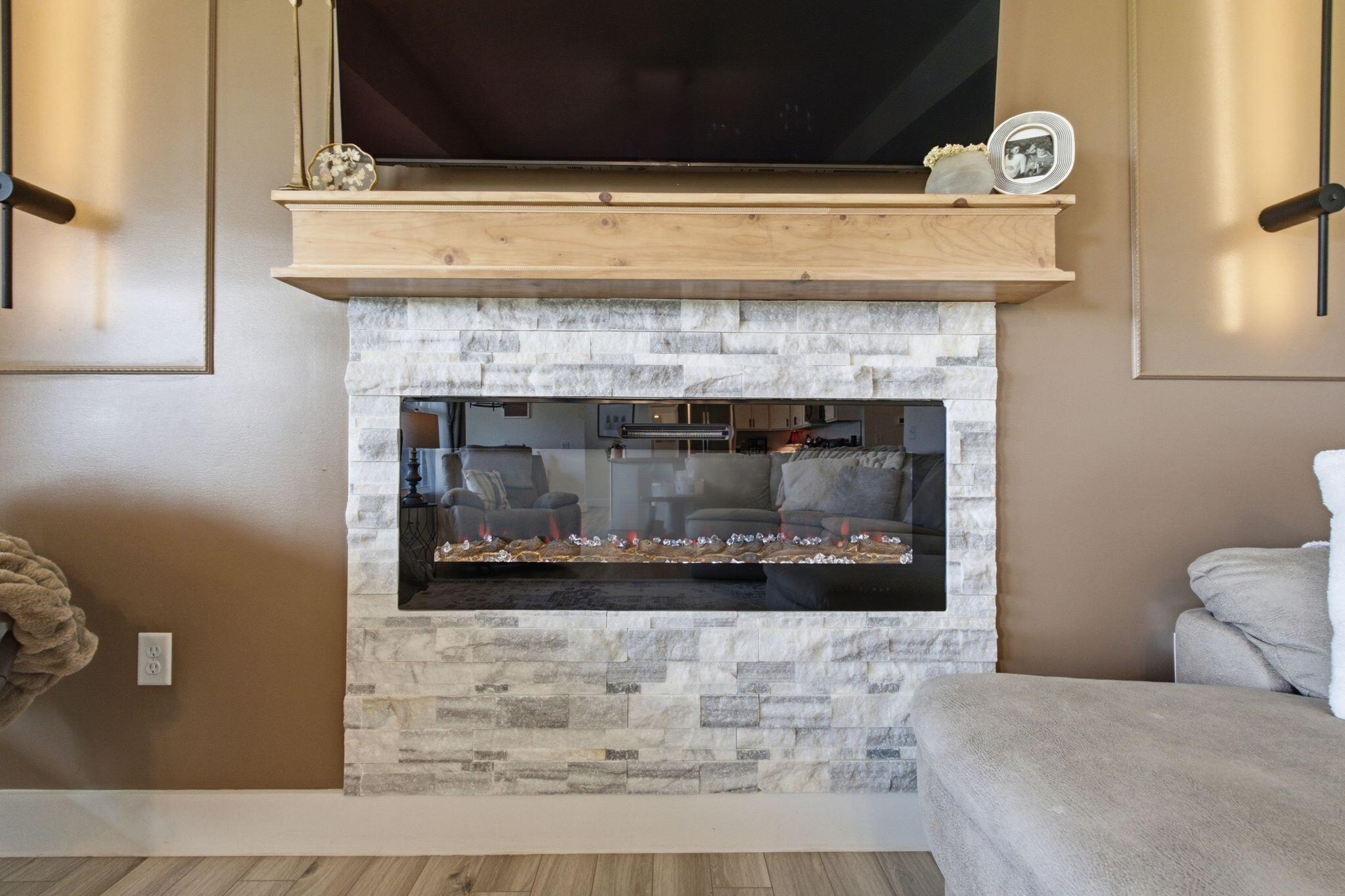 6013 Arbor Woods Way Property Photo 4