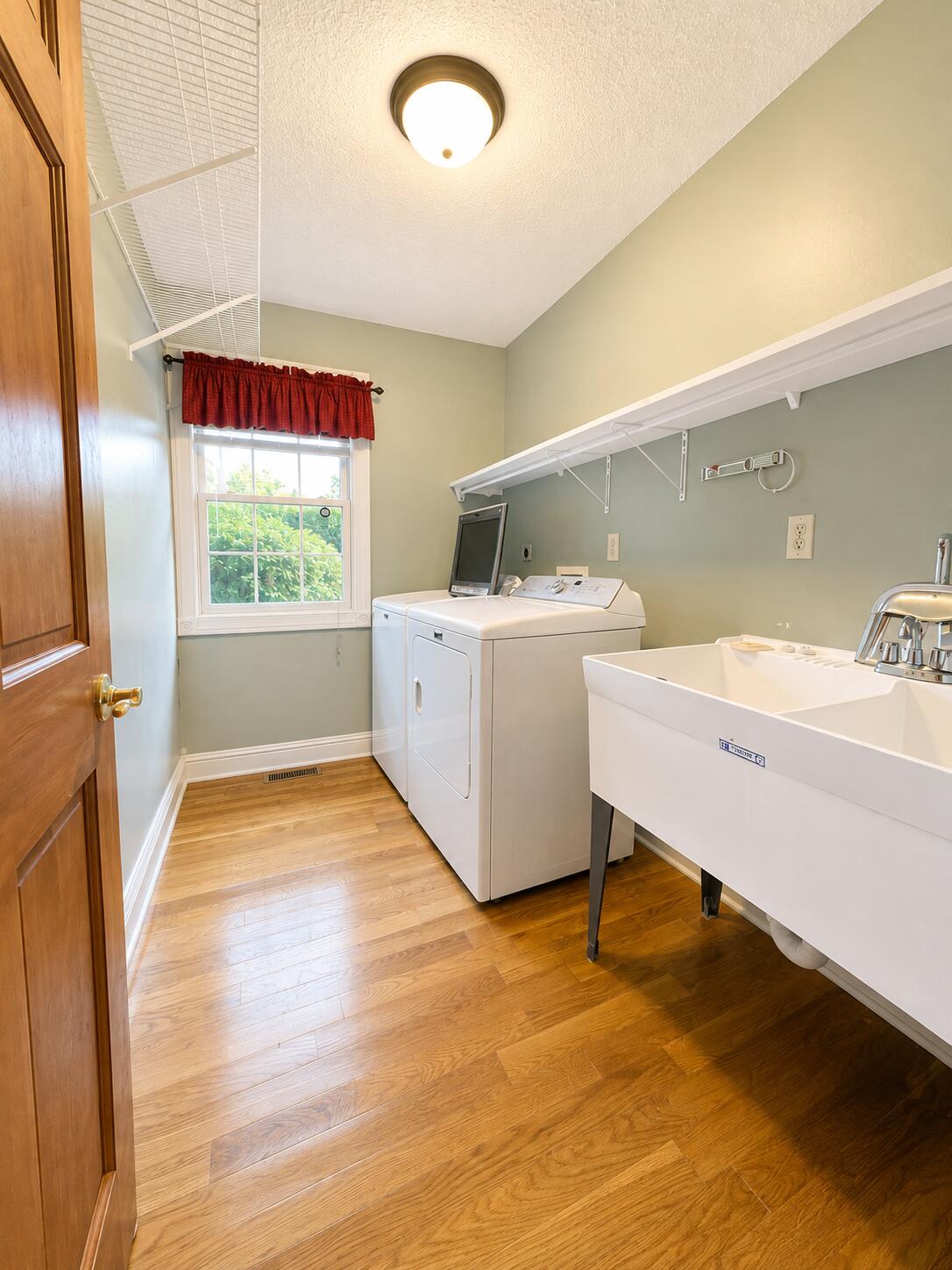 106 S Allison Avenue Property Photo 37