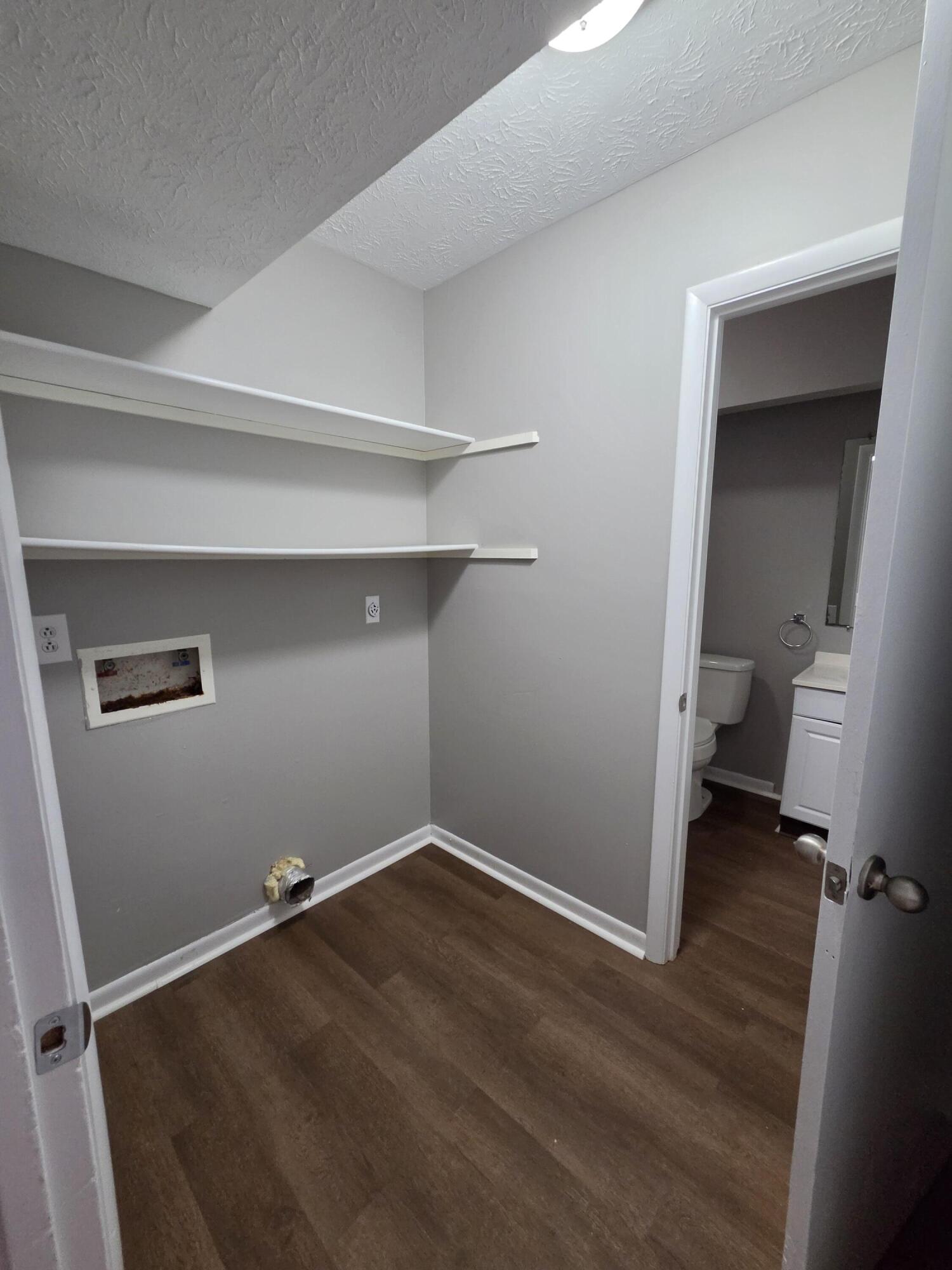 3406 Alpine Court Property Photo 10