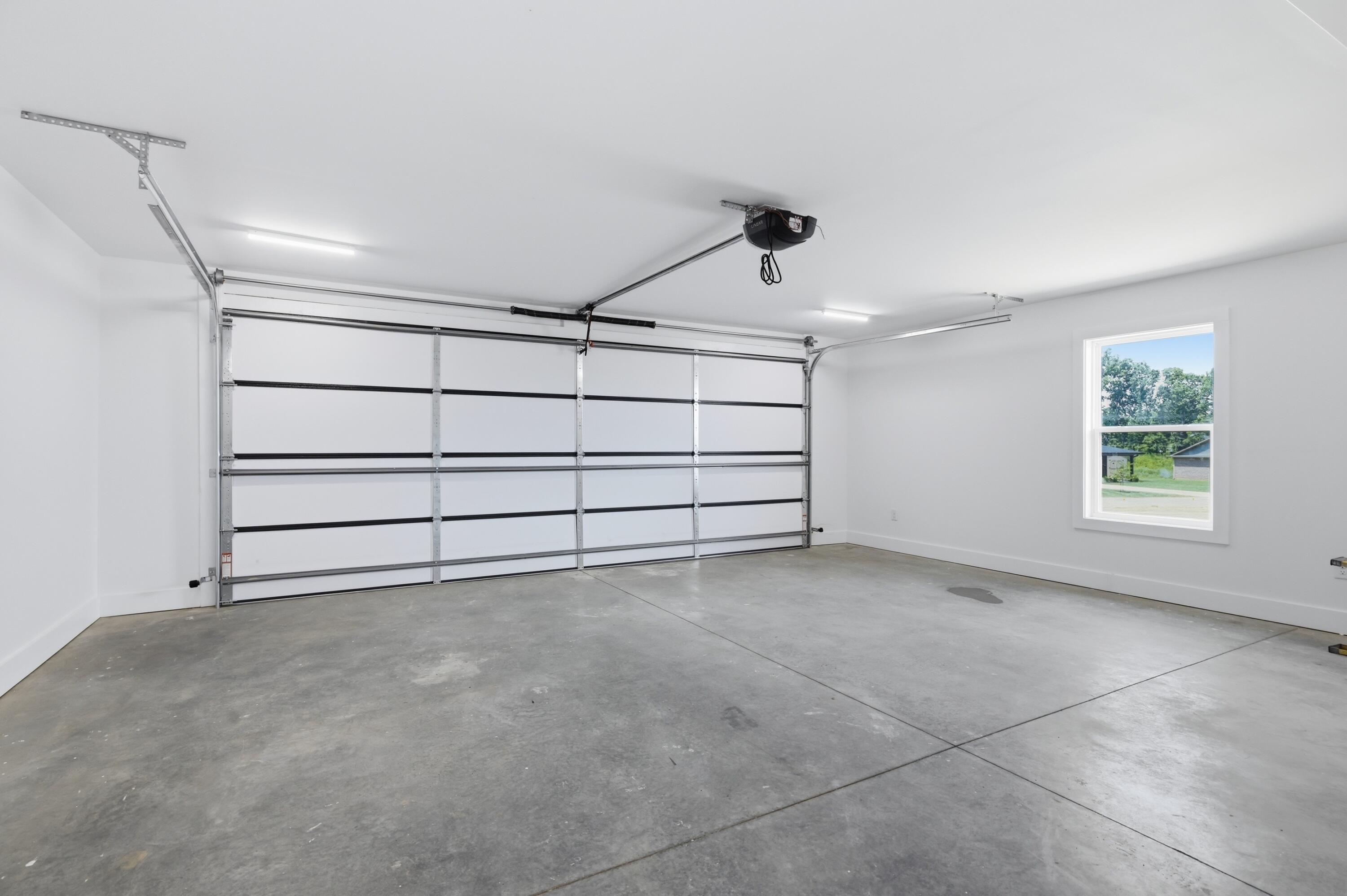 100 Clover Crescent Property Photo 19