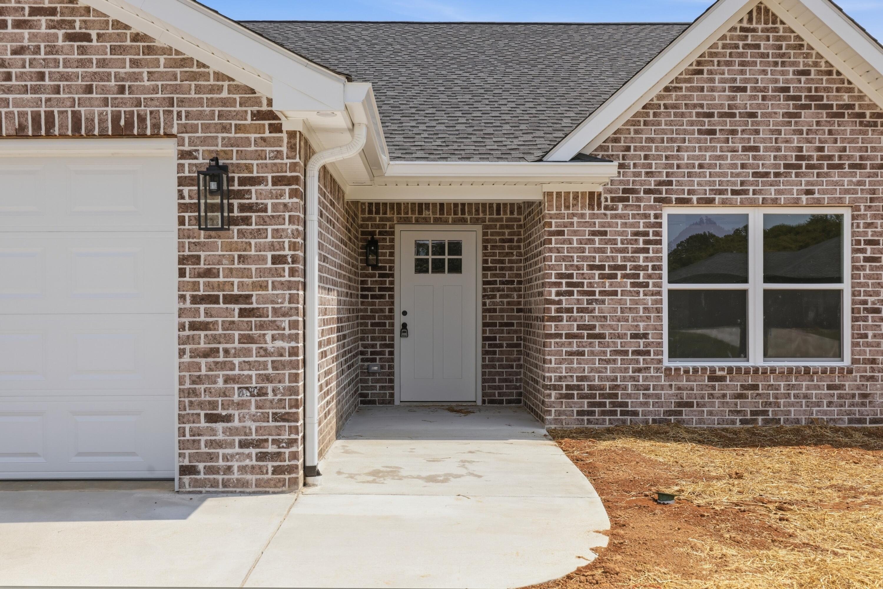 110 Clover Crescent Property Photo 3