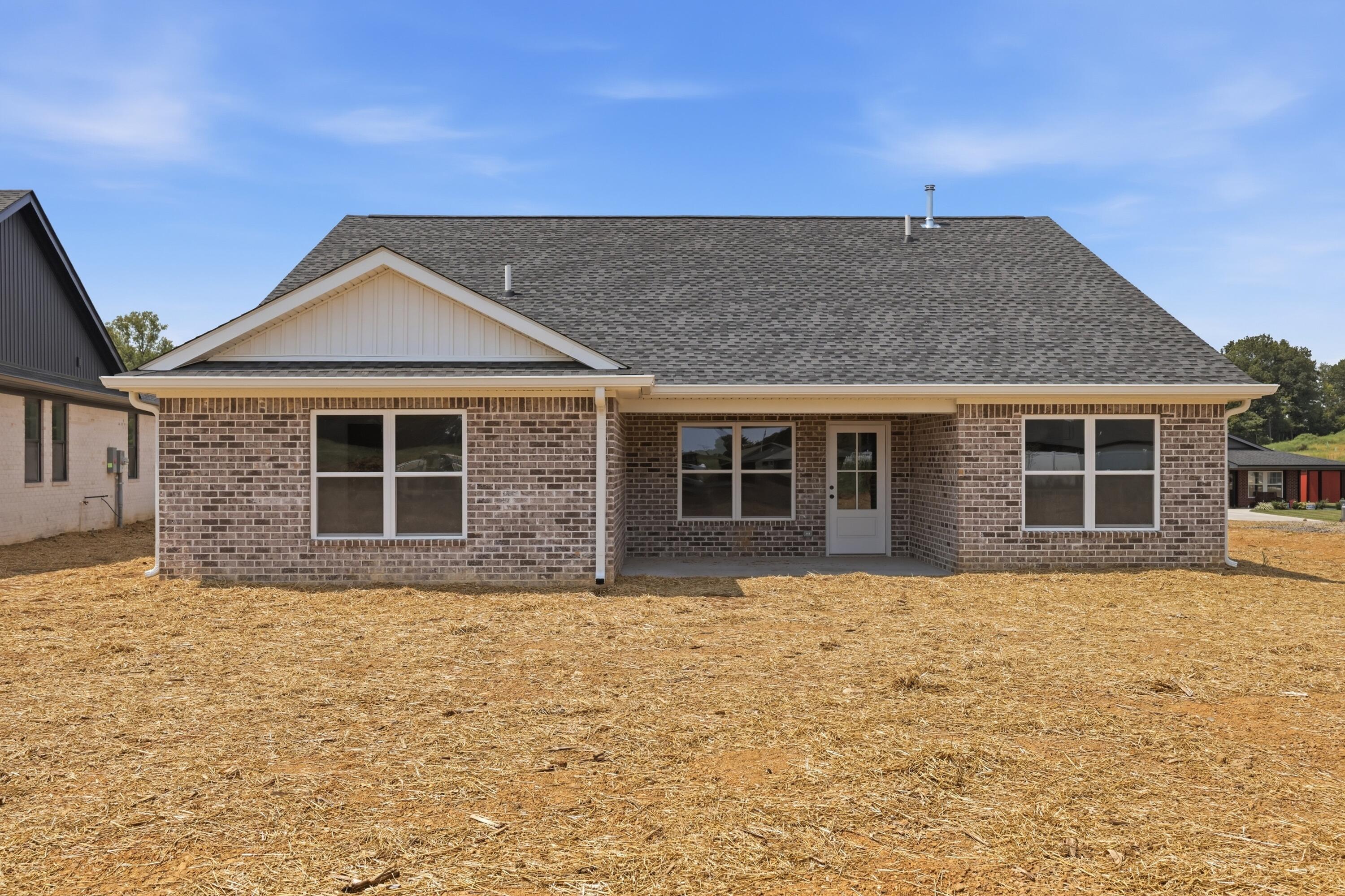 110 Clover Crescent Property Photo 5