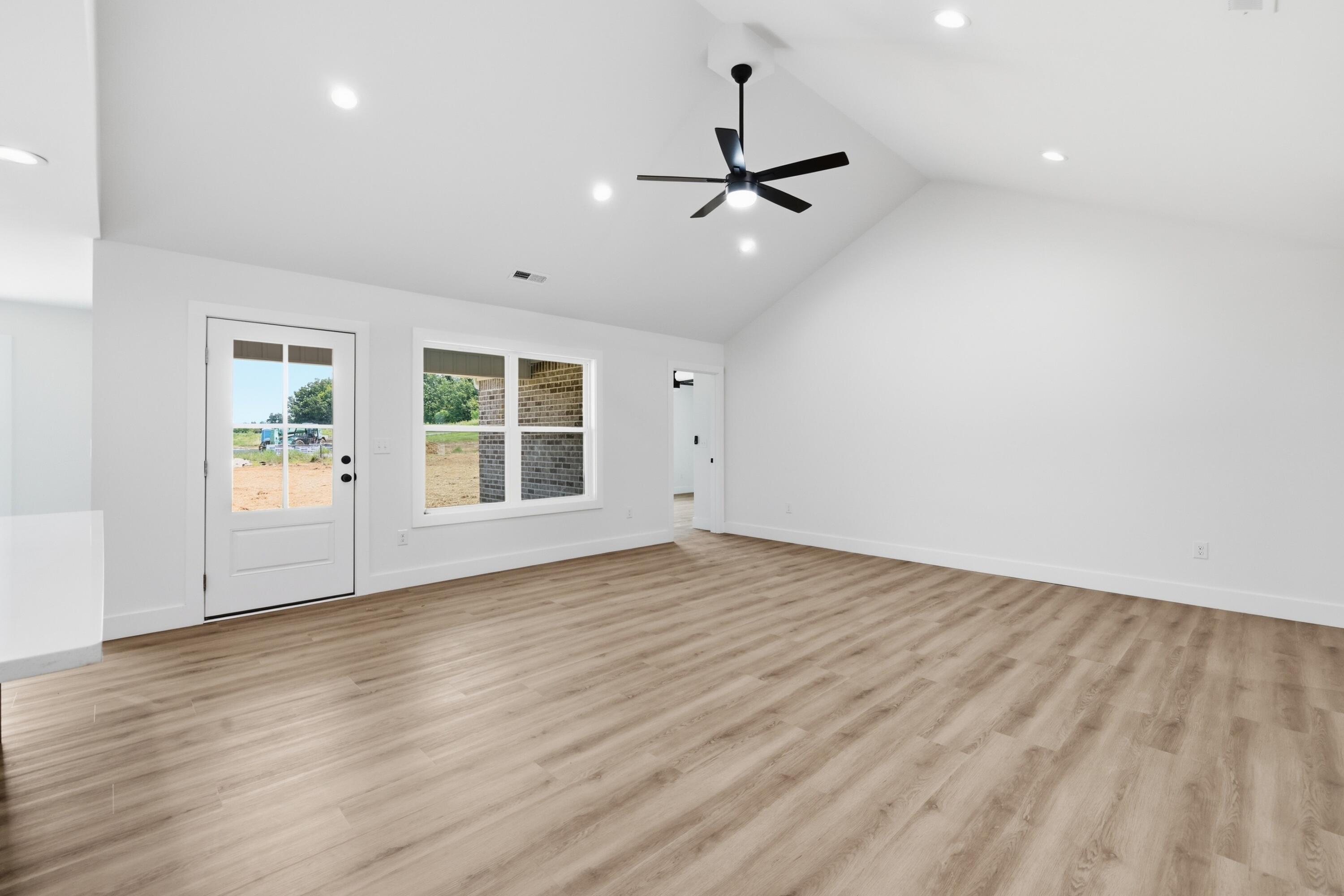 110 Clover Crescent Property Photo 9